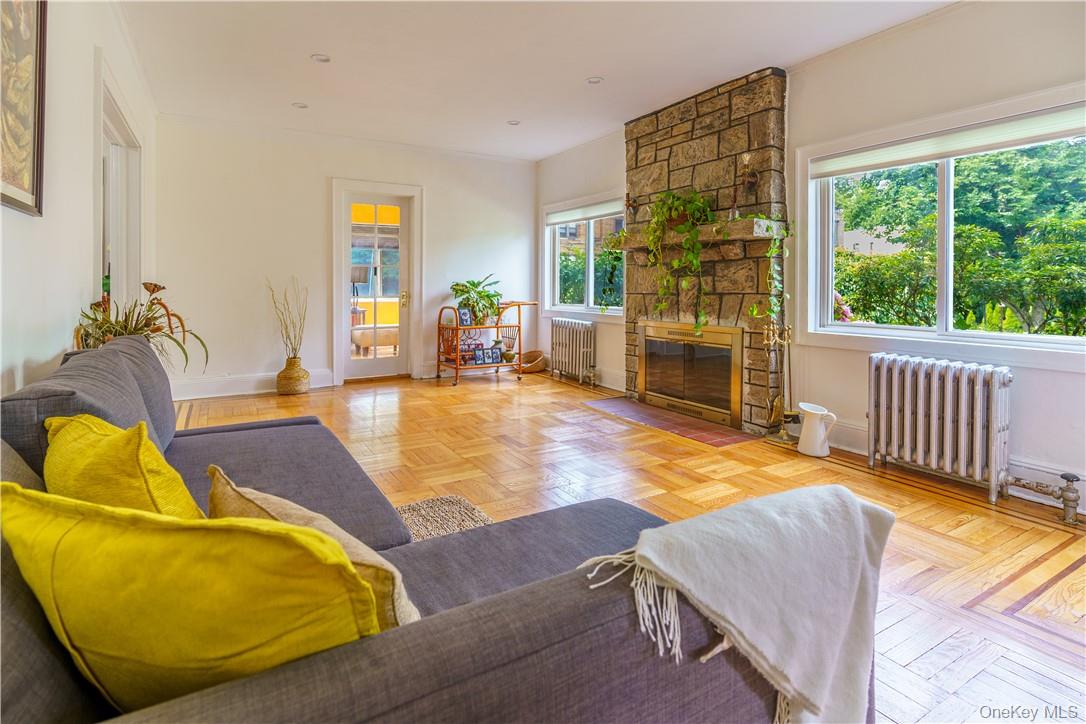 9 Esplanade, Mount Vernon, NY 10553