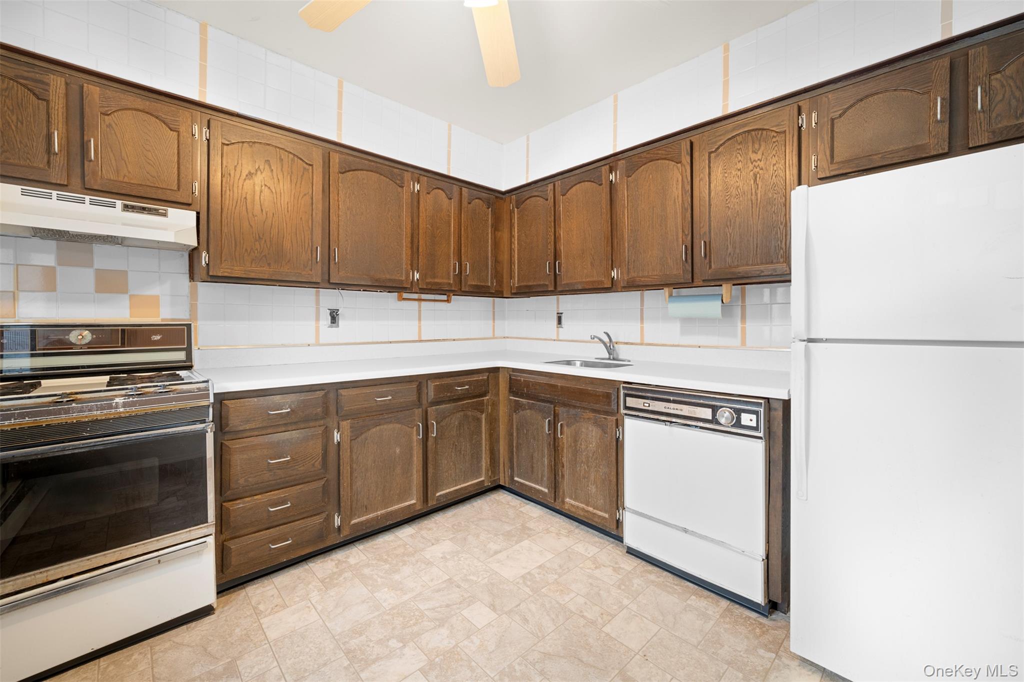 7 Harbour Lane # 5B, Oyster Bay, NY 11771