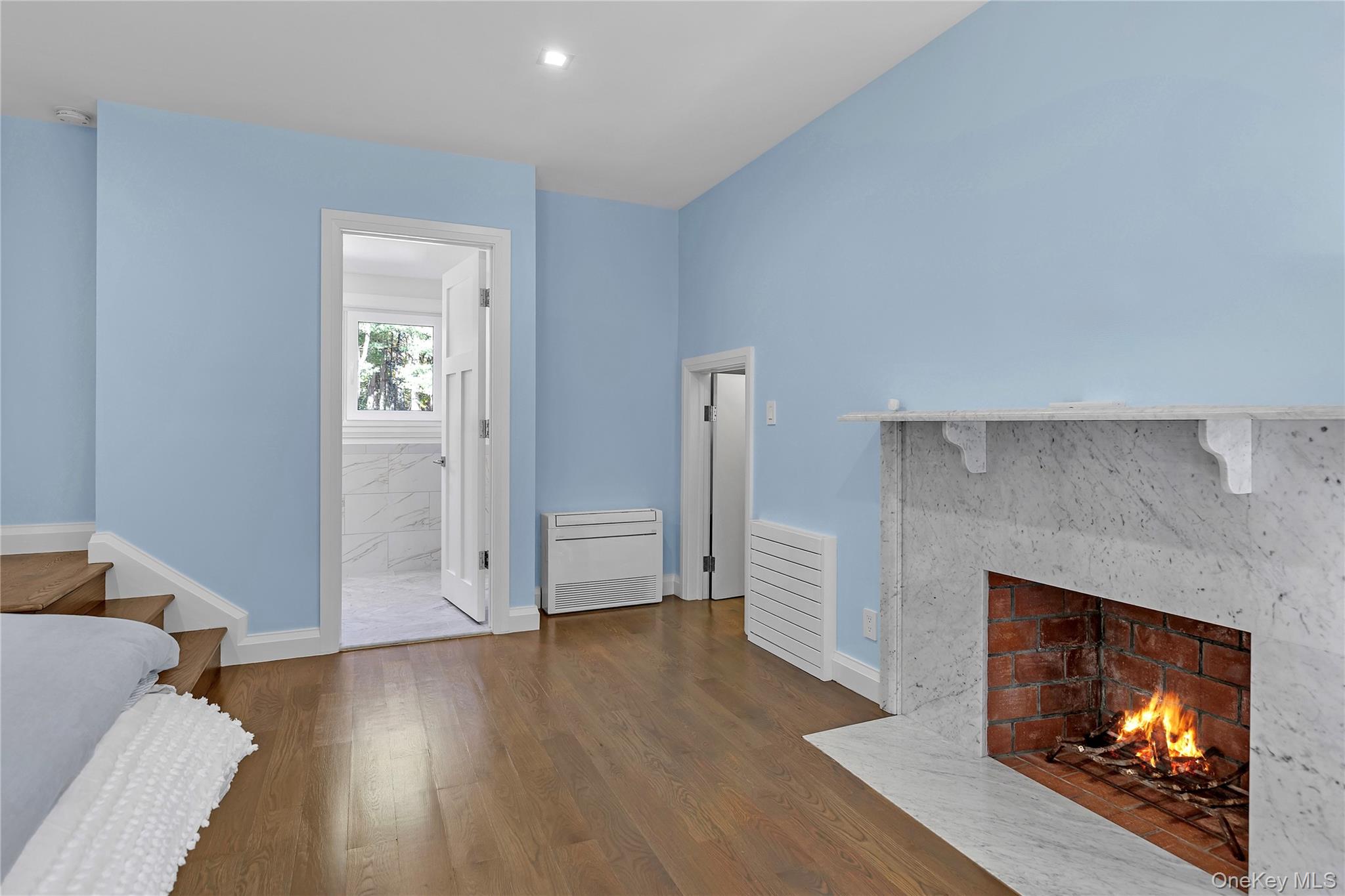 22 Fort Salonga Road, Centerport, NY 11721