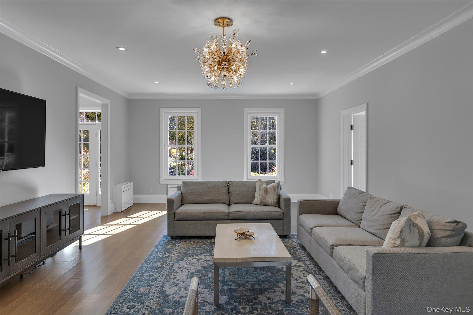 22 Fort Salonga Road, Centerport, NY 11721