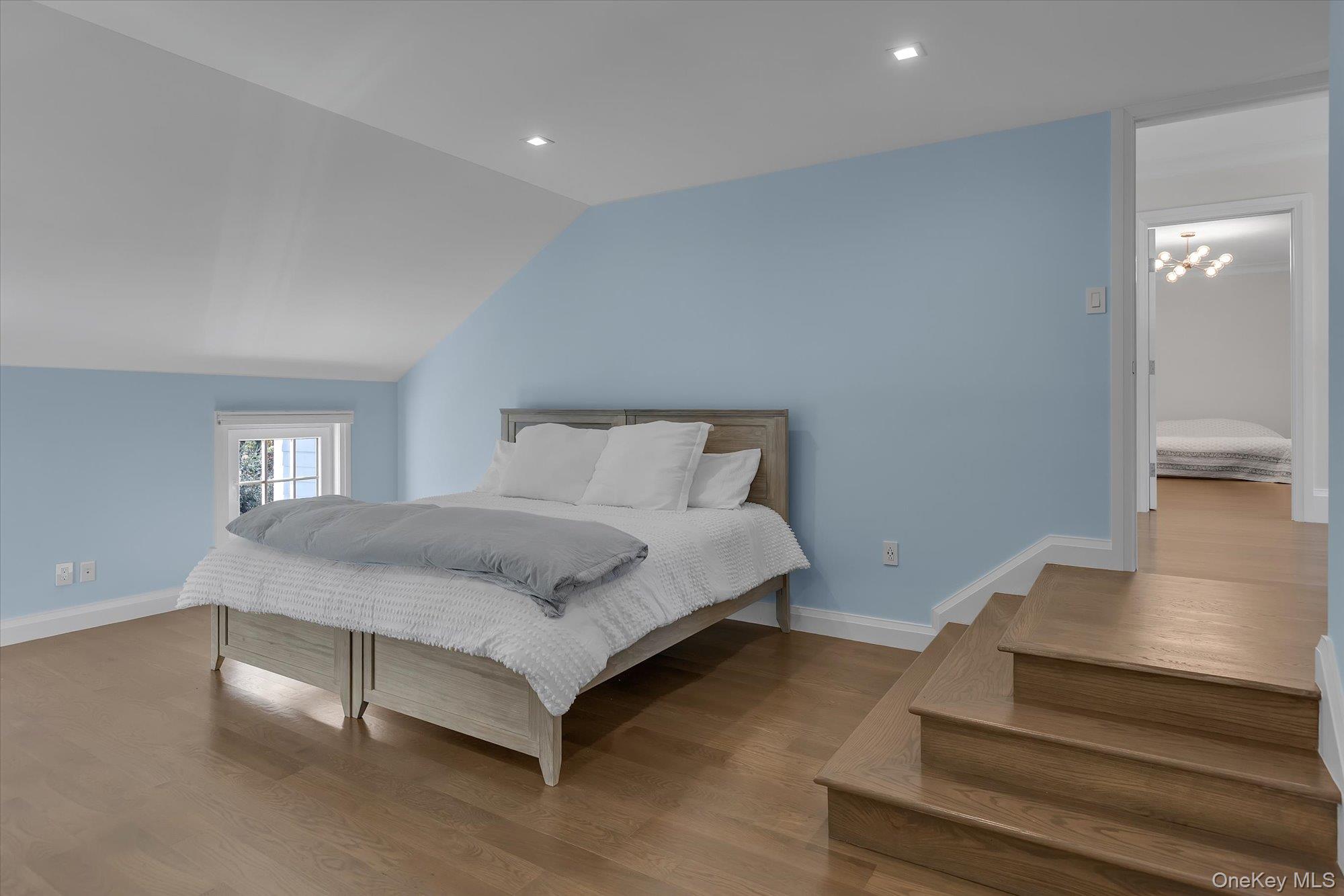 22 Fort Salonga Road, Centerport, NY 11721