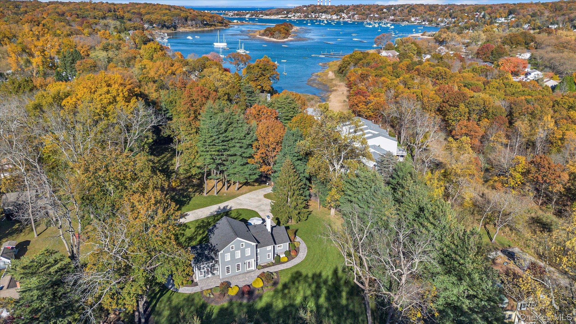 22 Fort Salonga Road, Centerport, NY 11721