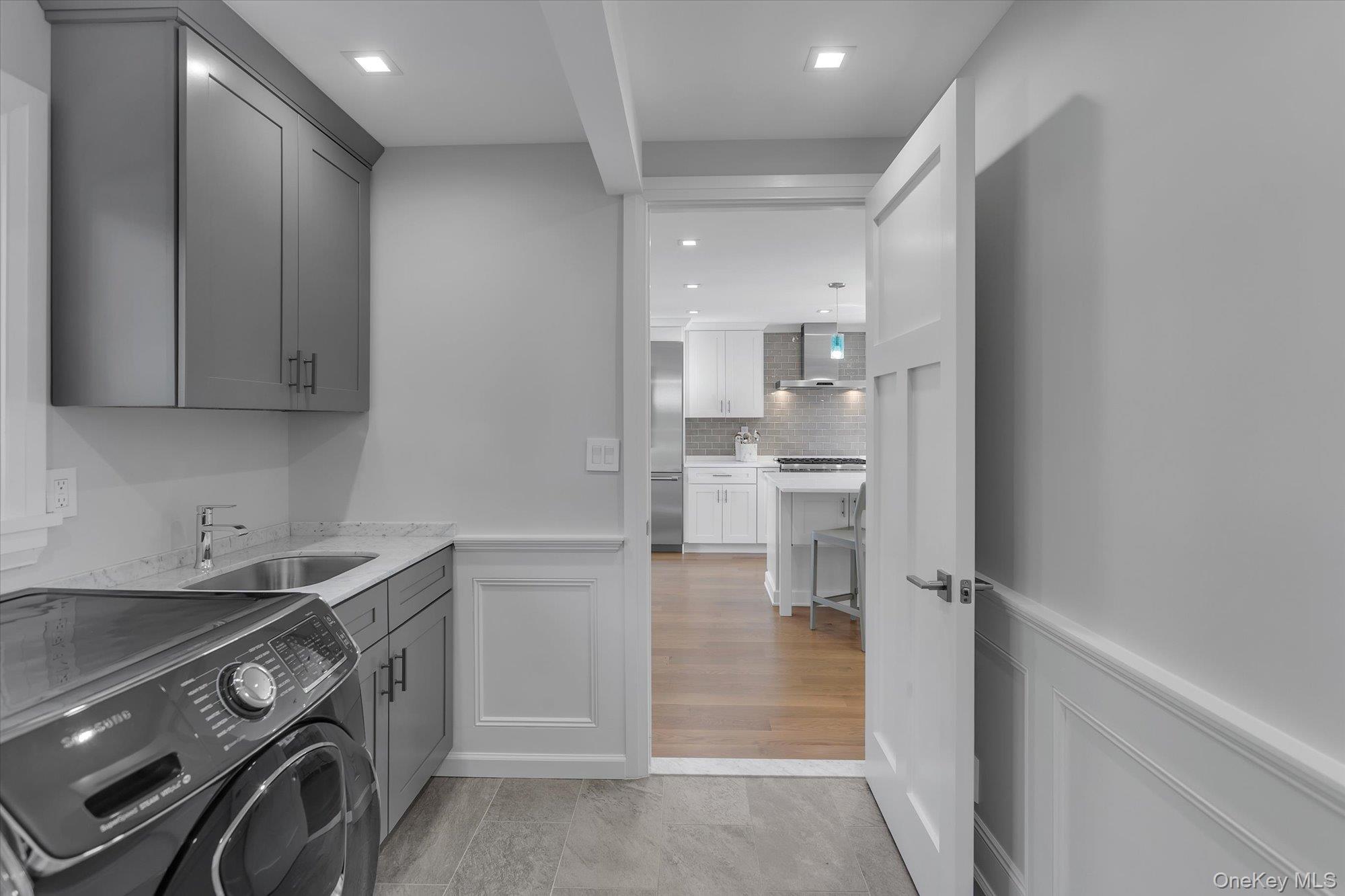 22 Fort Salonga Road, Centerport, NY 11721