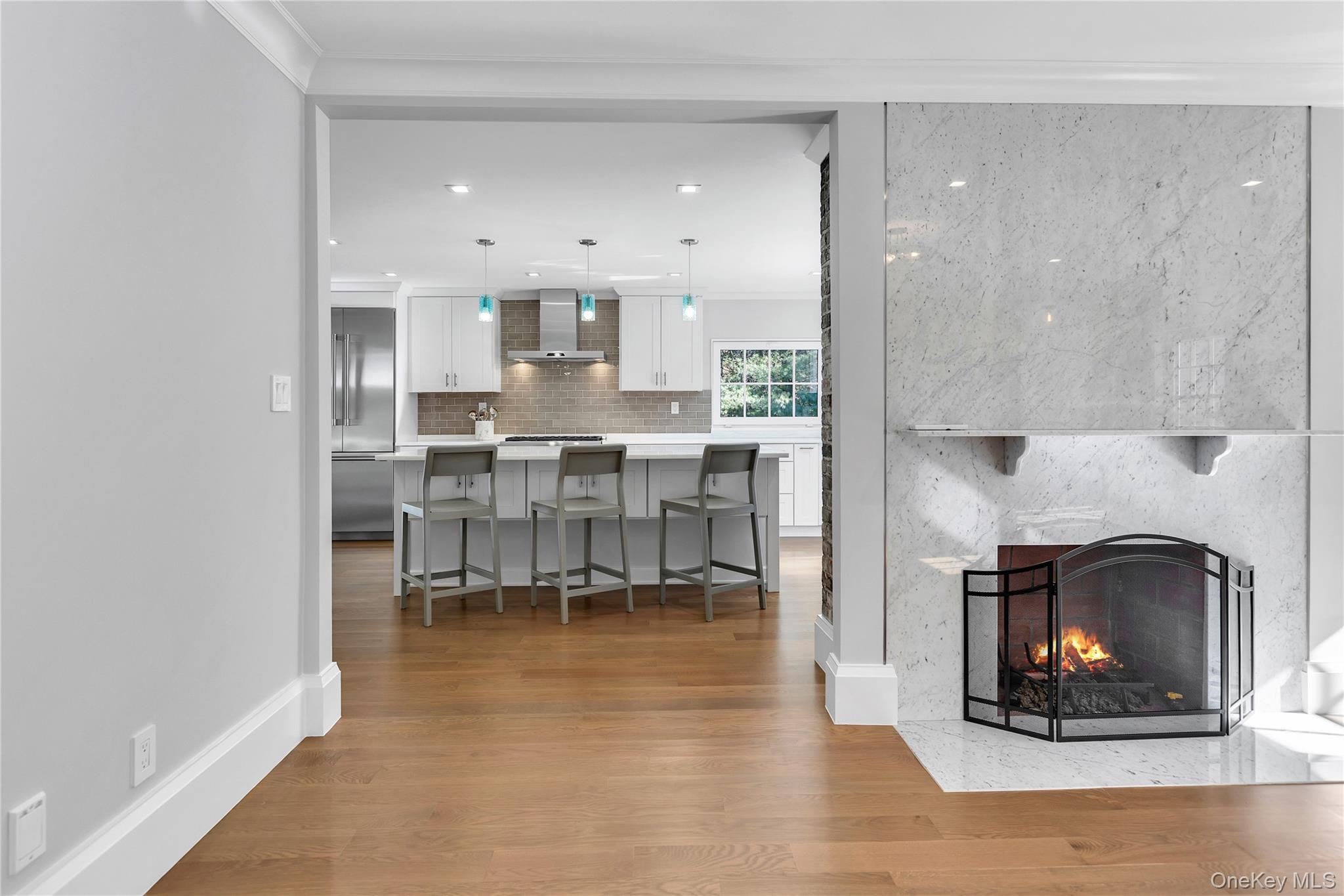 22 Fort Salonga Road, Centerport, NY 11721