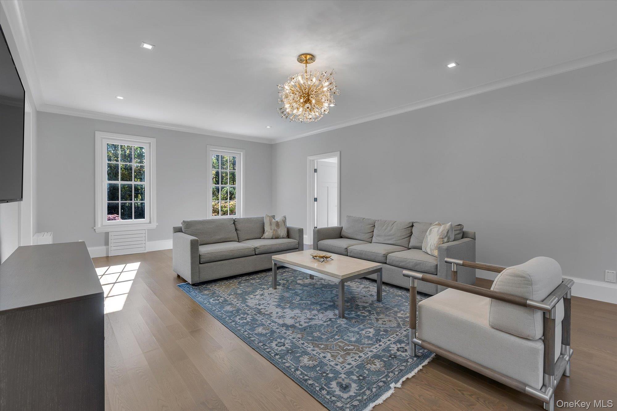 22 Fort Salonga Road, Centerport, NY 11721