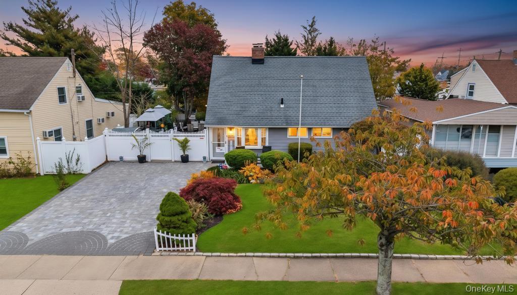 101 Constellation Road, Levittown, NY 11756