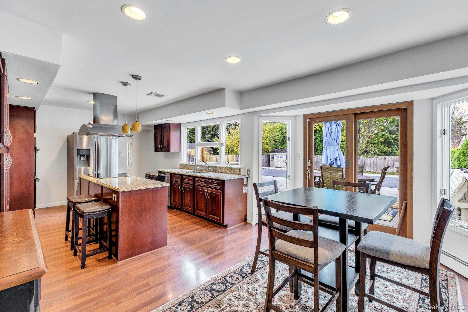 27 Hollister Lane, Islip, NY 11751