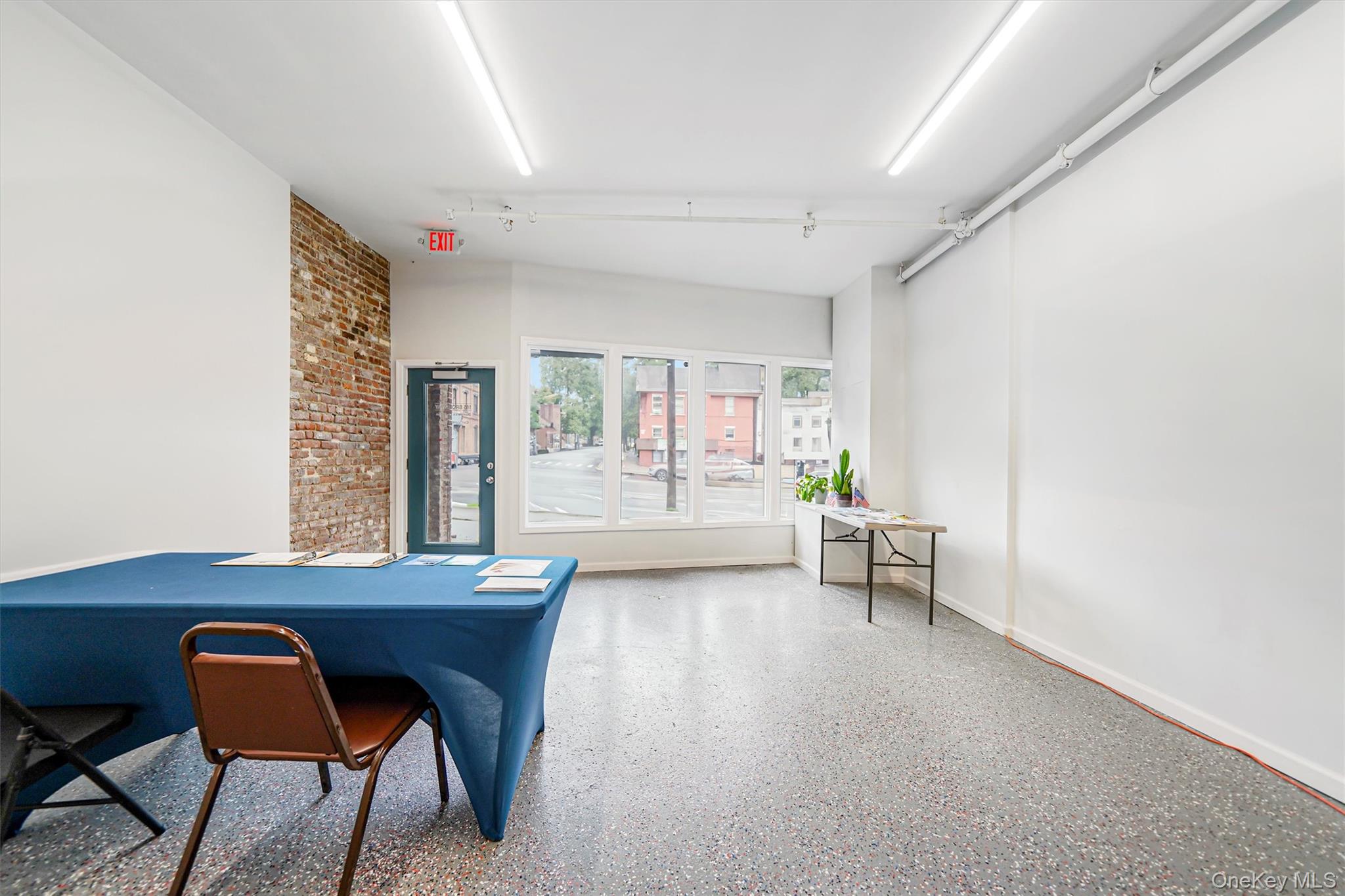 185 Broadway, Newburgh, NY 12550