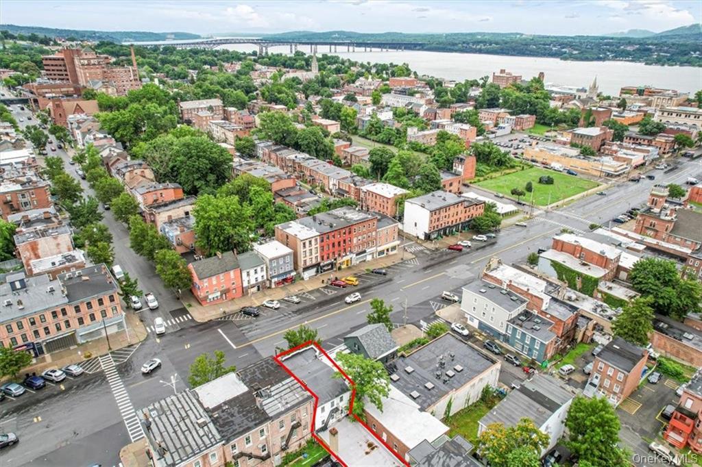 185 Broadway, Newburgh, NY 12550