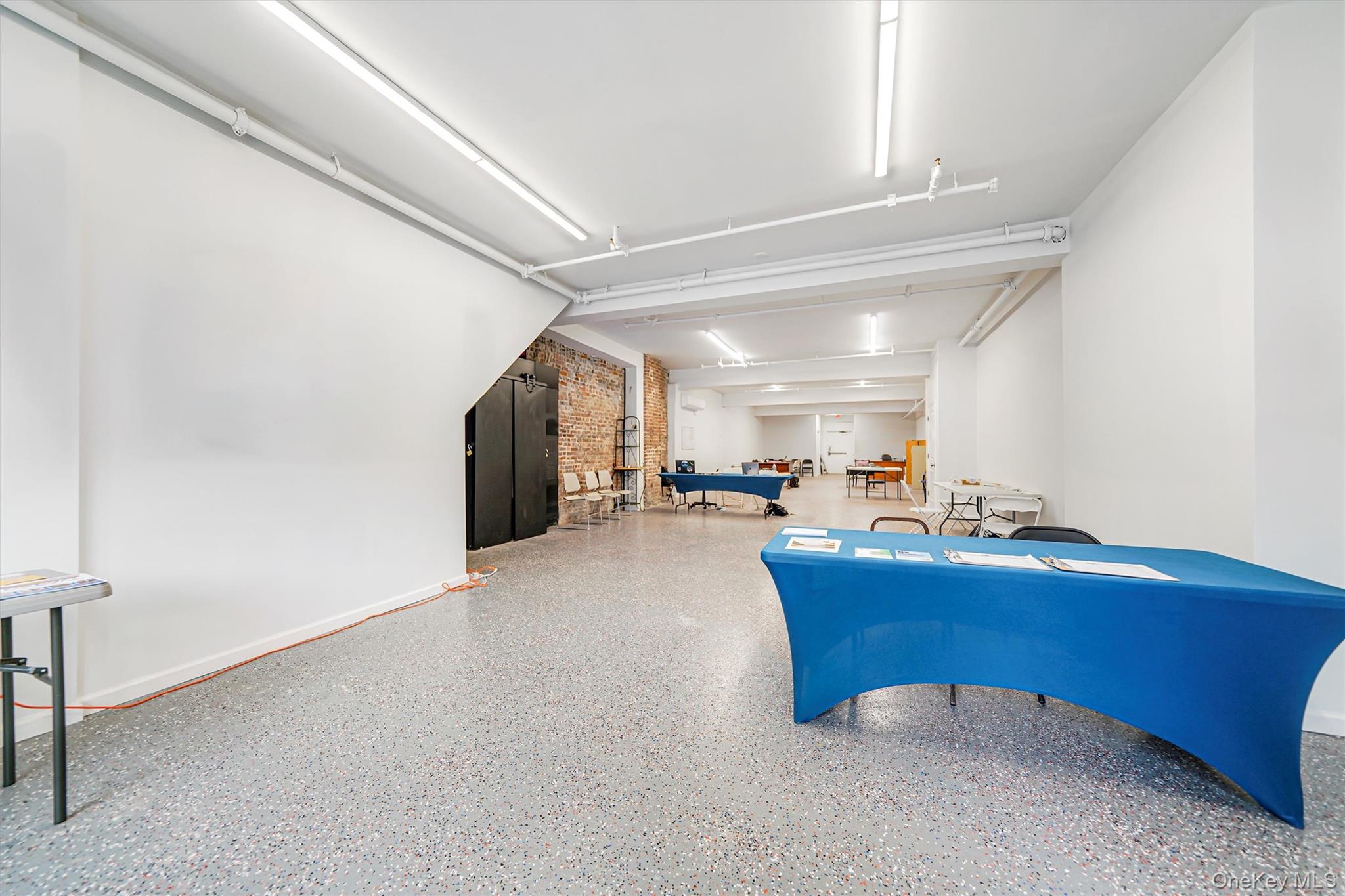 185 Broadway, Newburgh, NY 12550