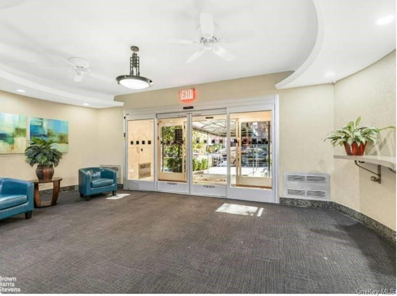 611 W 239 Street # 3F, Bronx, NY 10463