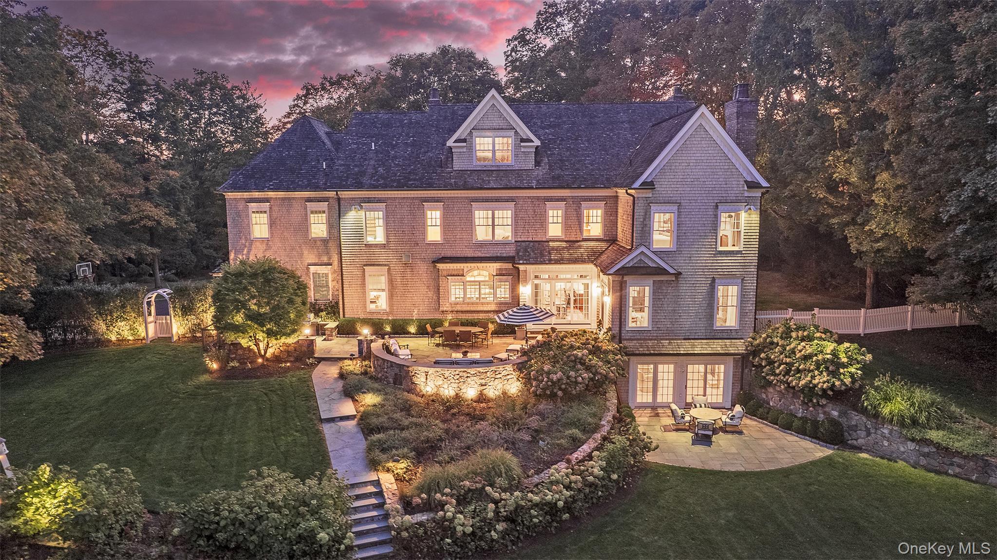 76 Sturges Ridge Rd, Other, CT 06897