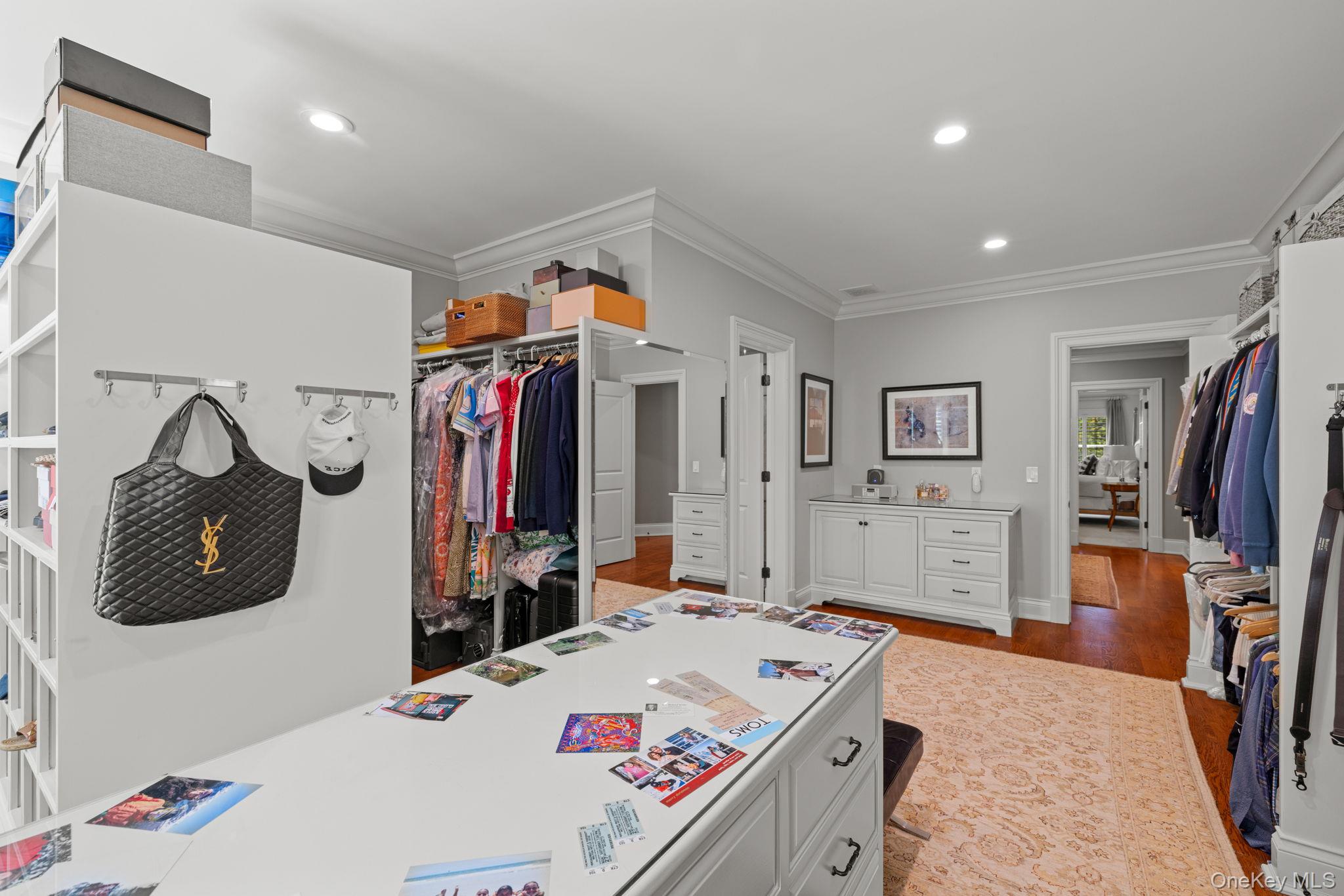 76 Sturges Ridge Rd, Other, CT 06897