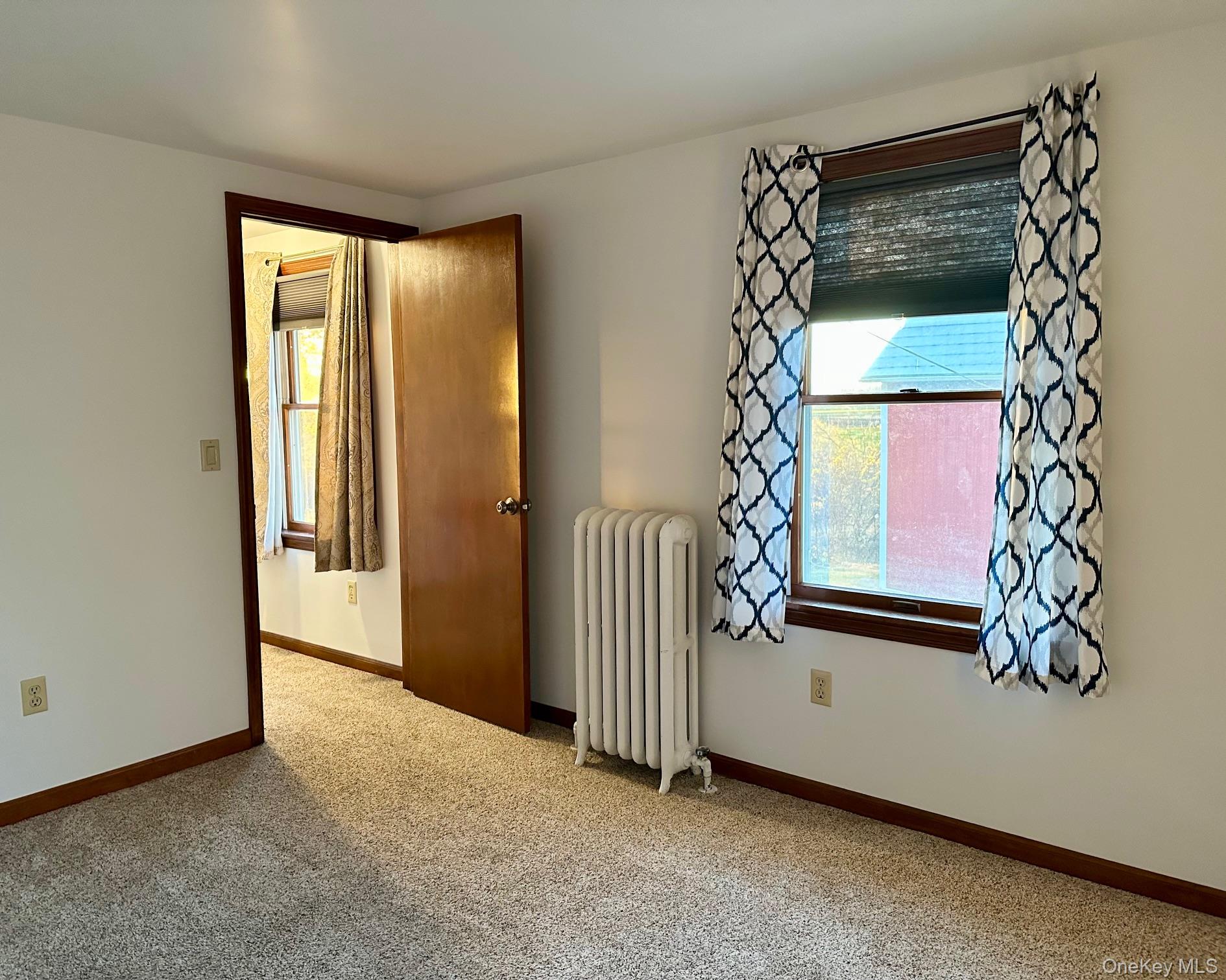 273 Round Hill Road, Florida, NY 10921