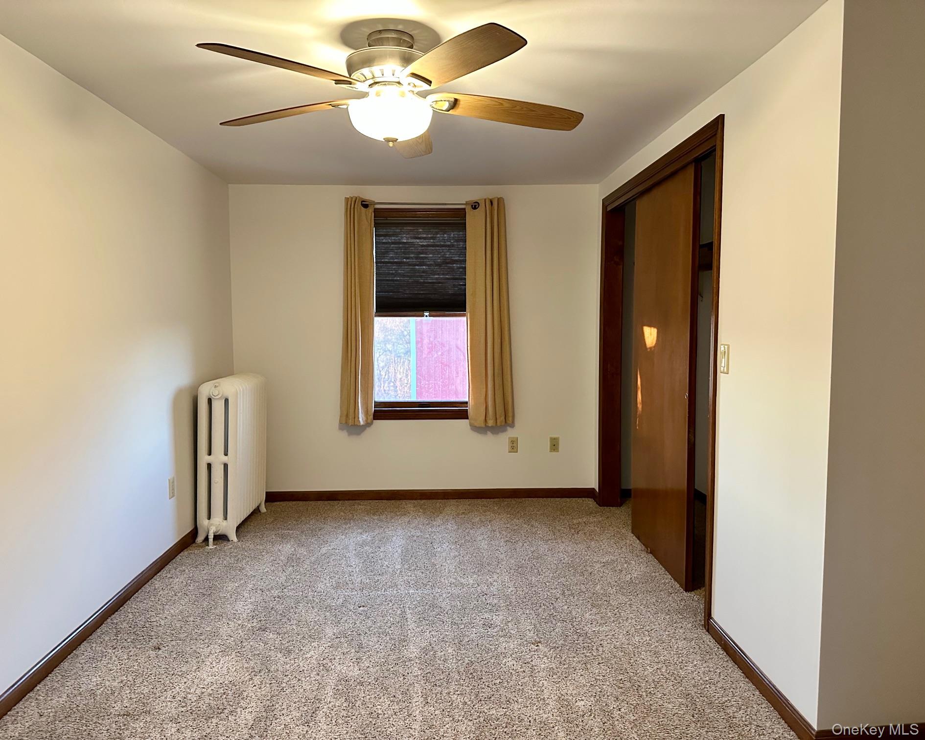 273 Round Hill Road, Florida, NY 10921