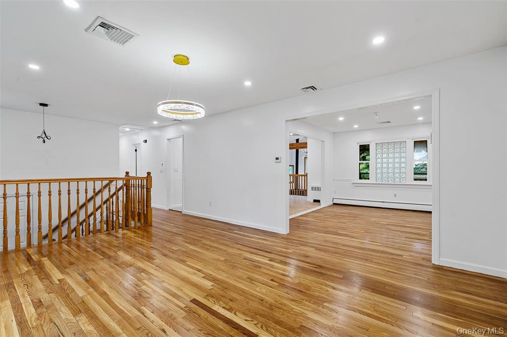 32 Forshay Road, Monsey, NY 10952