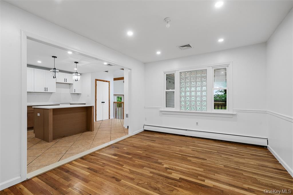 32 Forshay Road, Monsey, NY 10952