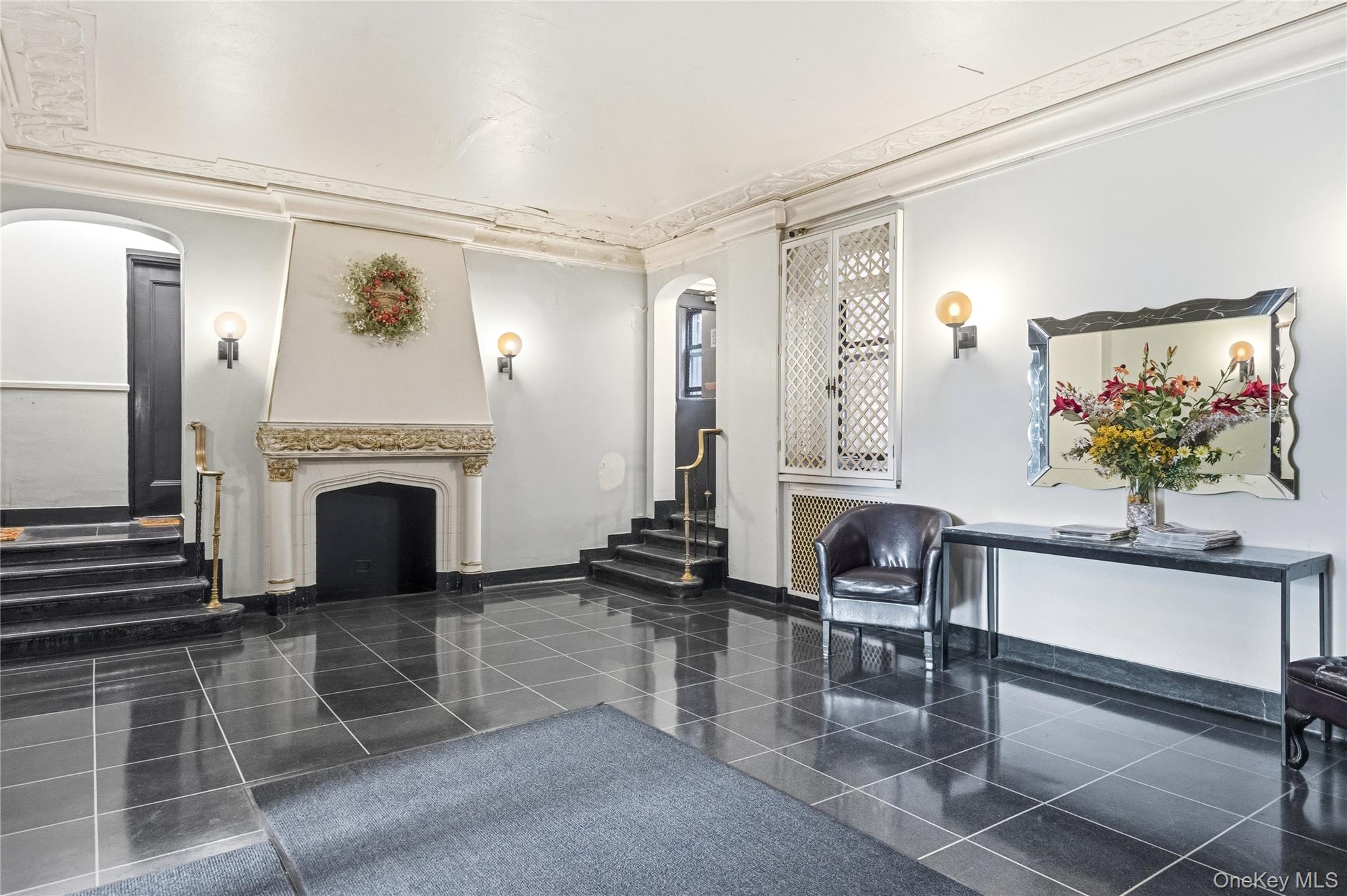 141 Woodmere # 5C, Woodmere, NY 11598