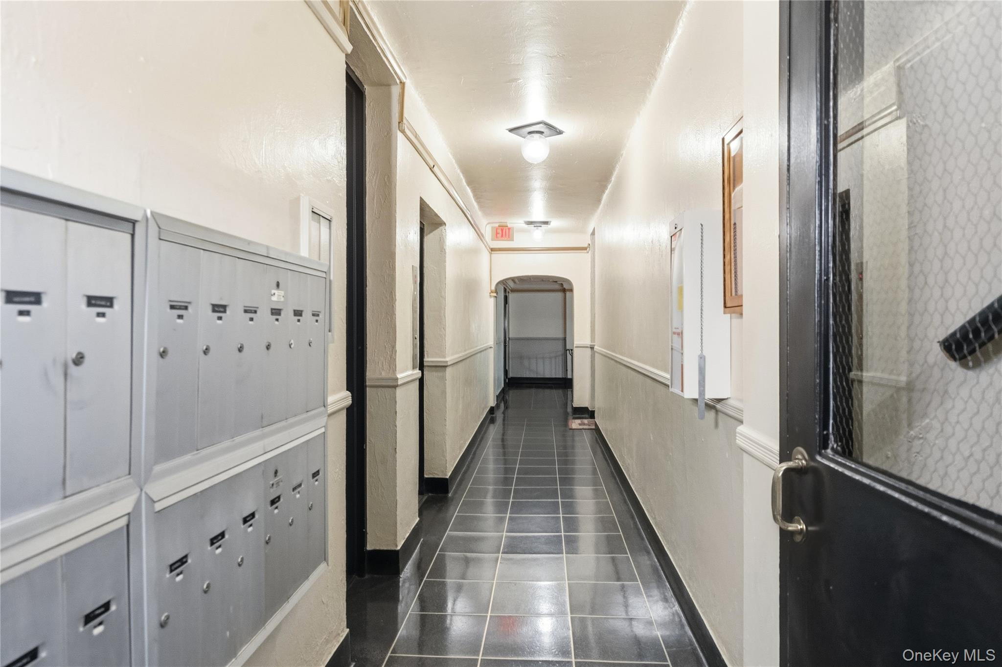 141 Woodmere # 5C, Woodmere, NY 11598