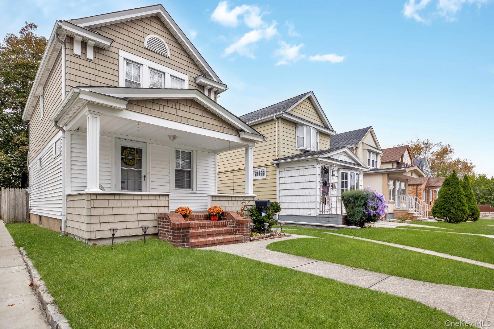 91-15 Vanderveer Street, Queens Village, NY 11428