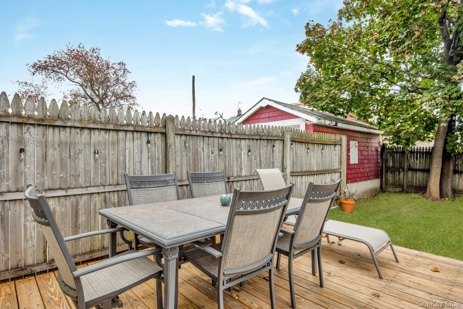 91-15 Vanderveer Street, Queens Village, NY 11428