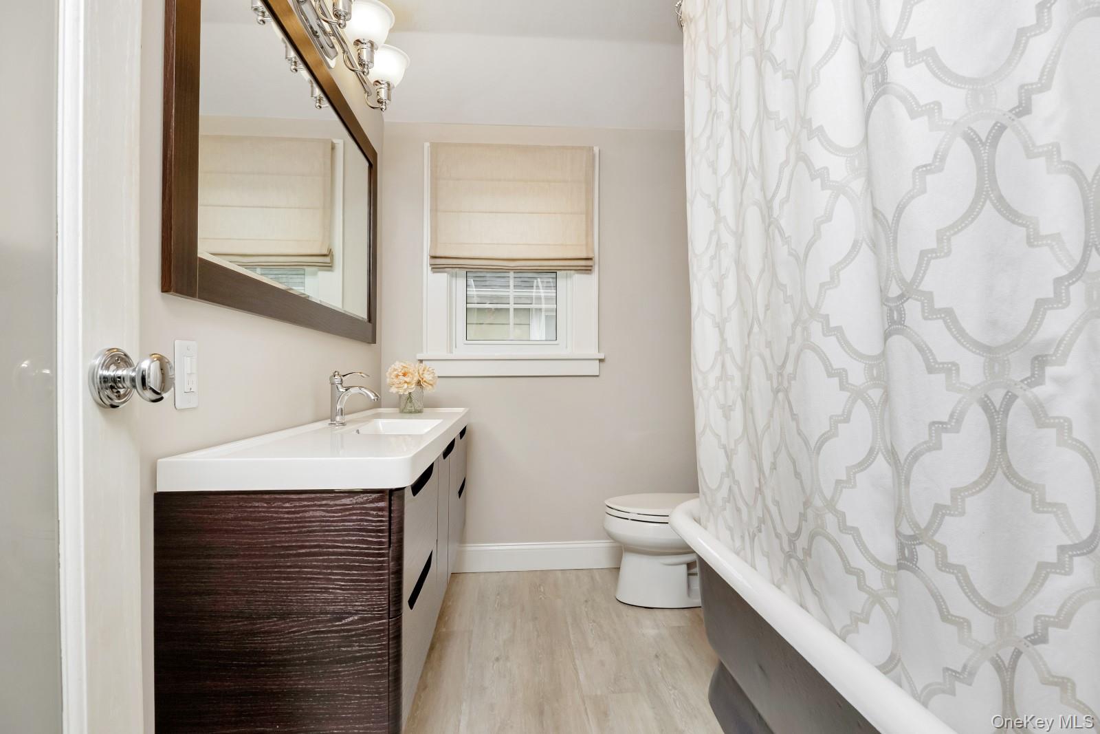 91-15 Vanderveer Street, Queens Village, NY 11428