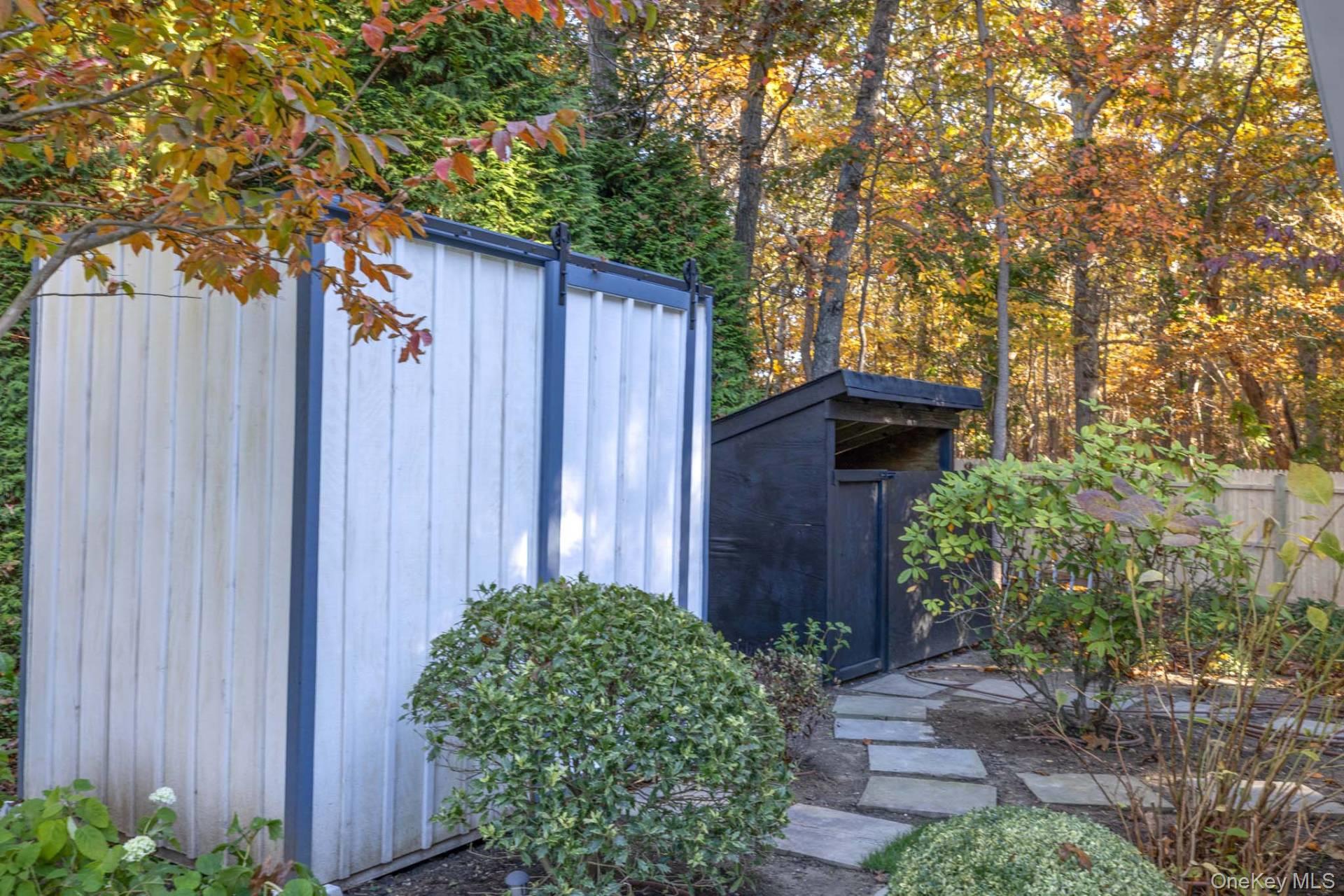 7 Spring Close Lane, East Hampton, NY 11937