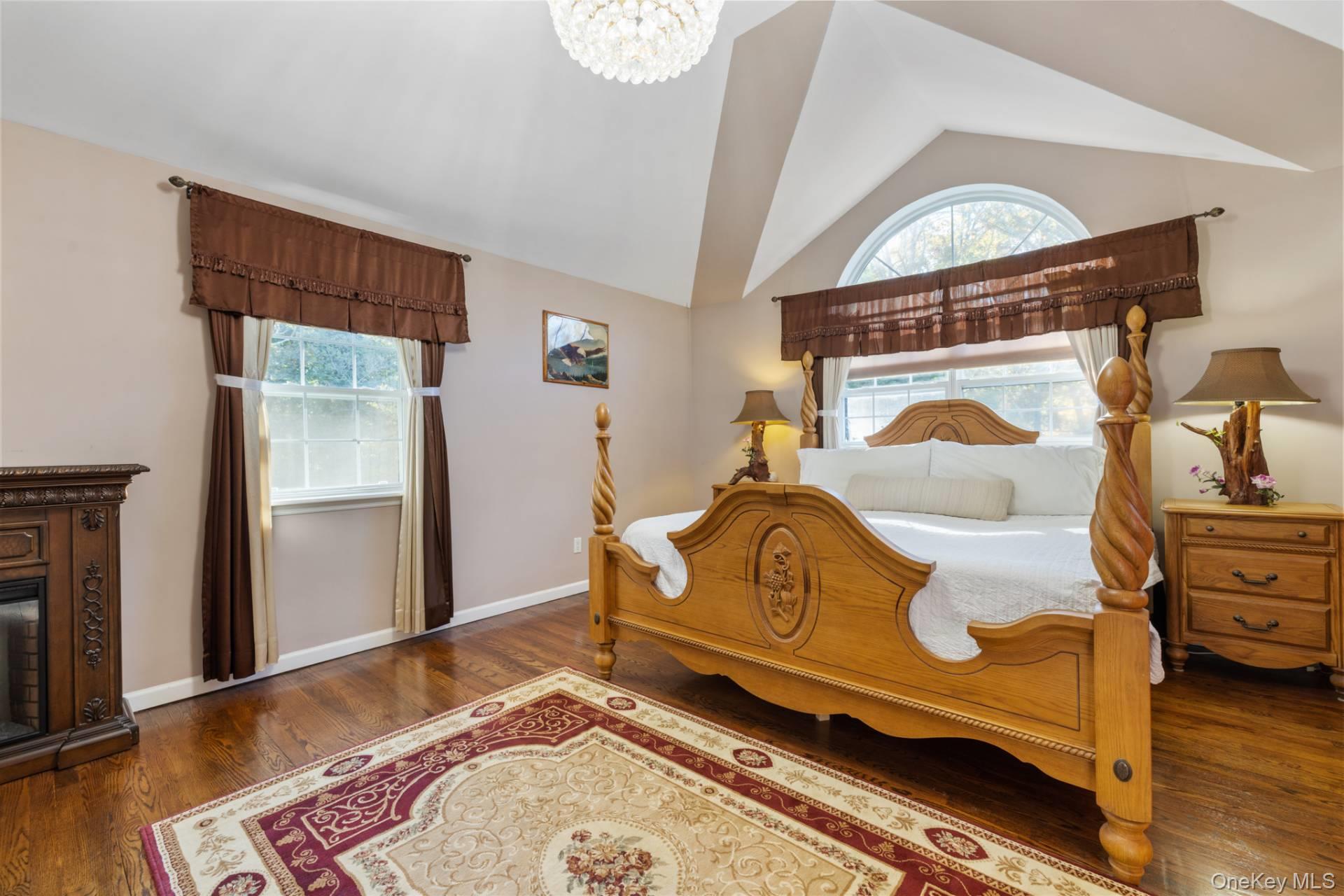 7 Spring Close Lane, East Hampton, NY 11937