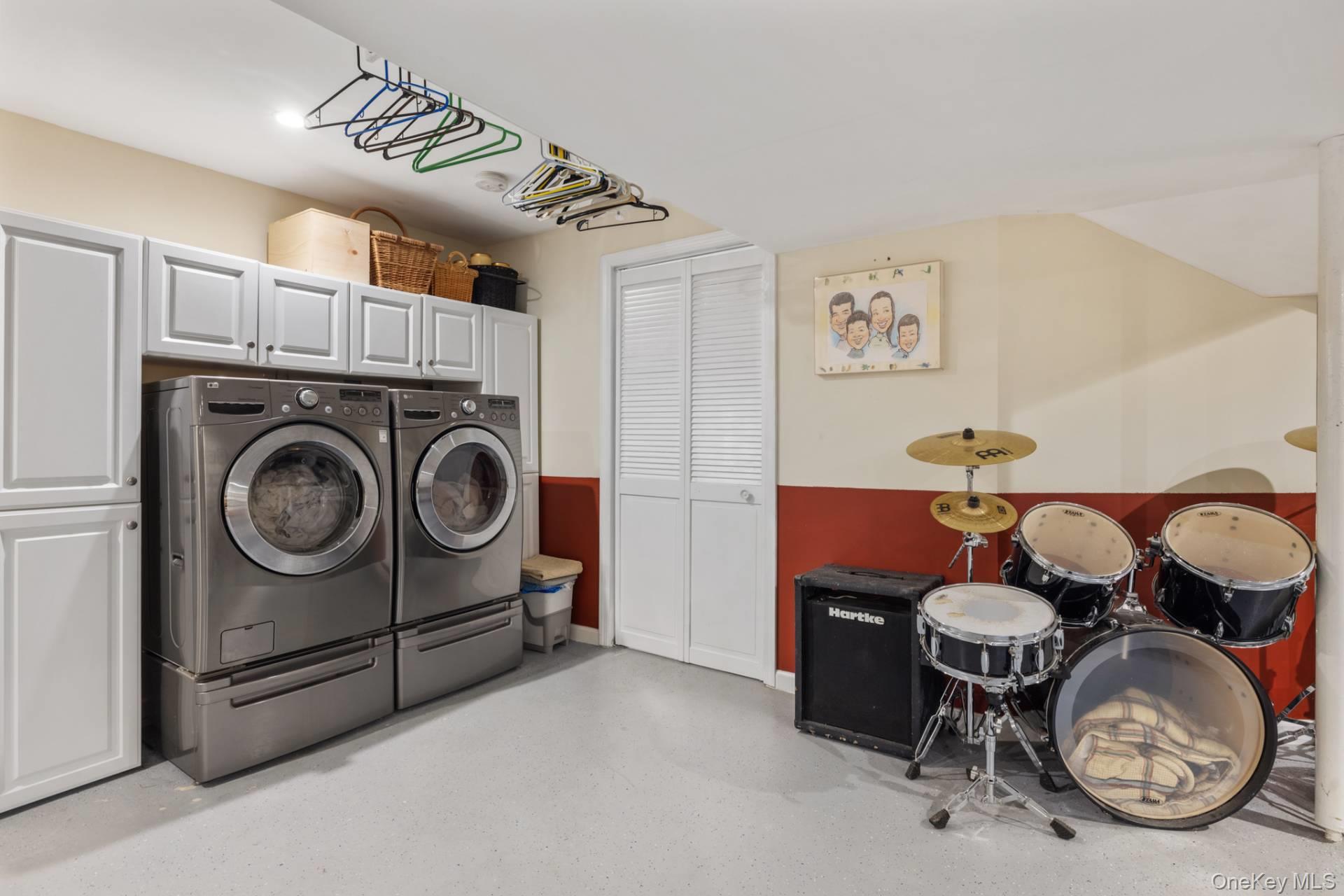 7 Spring Close Lane, East Hampton, NY 11937