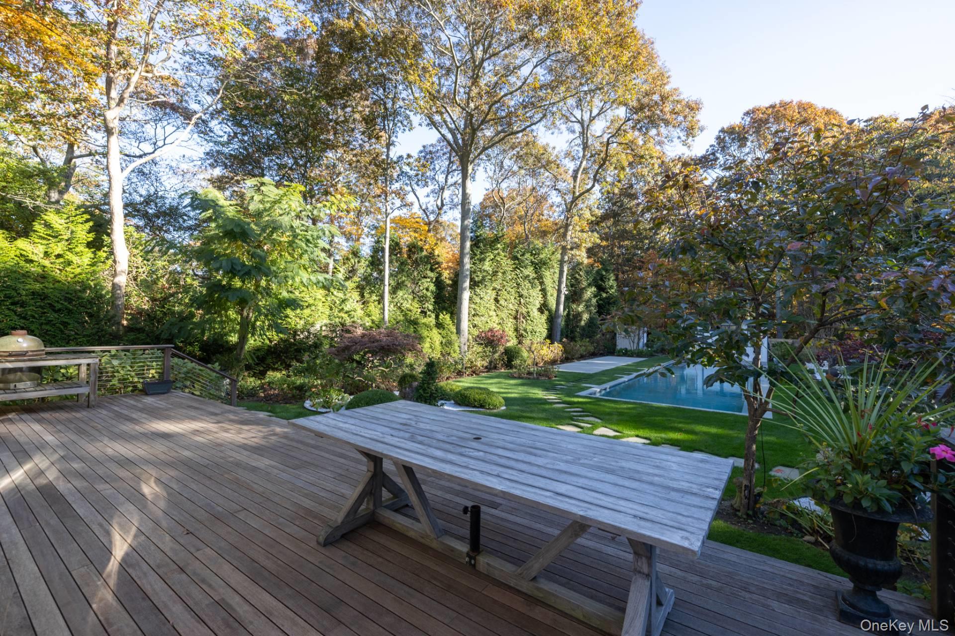 7 Spring Close Lane, East Hampton, NY 11937