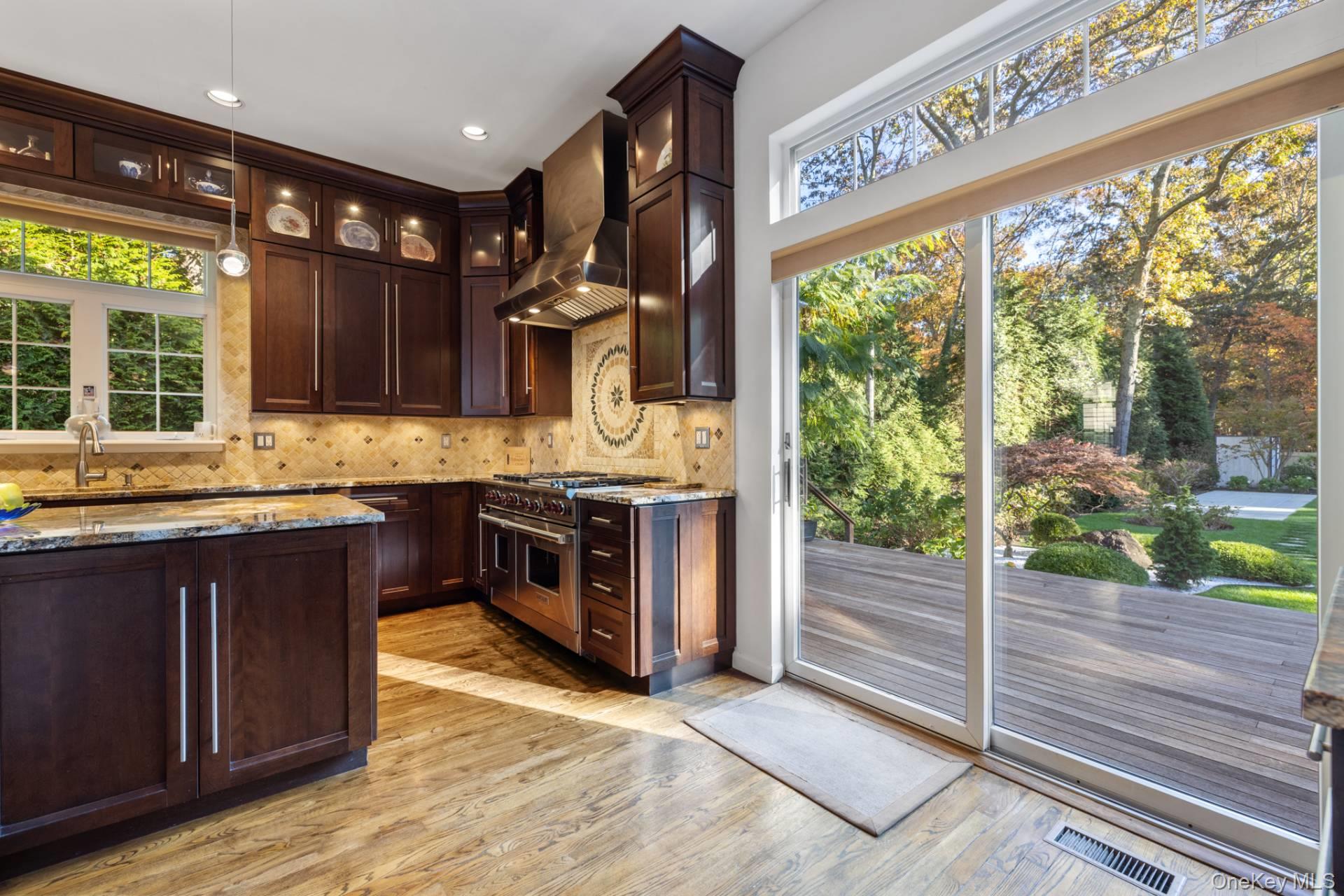 7 Spring Close Lane, East Hampton, NY 11937