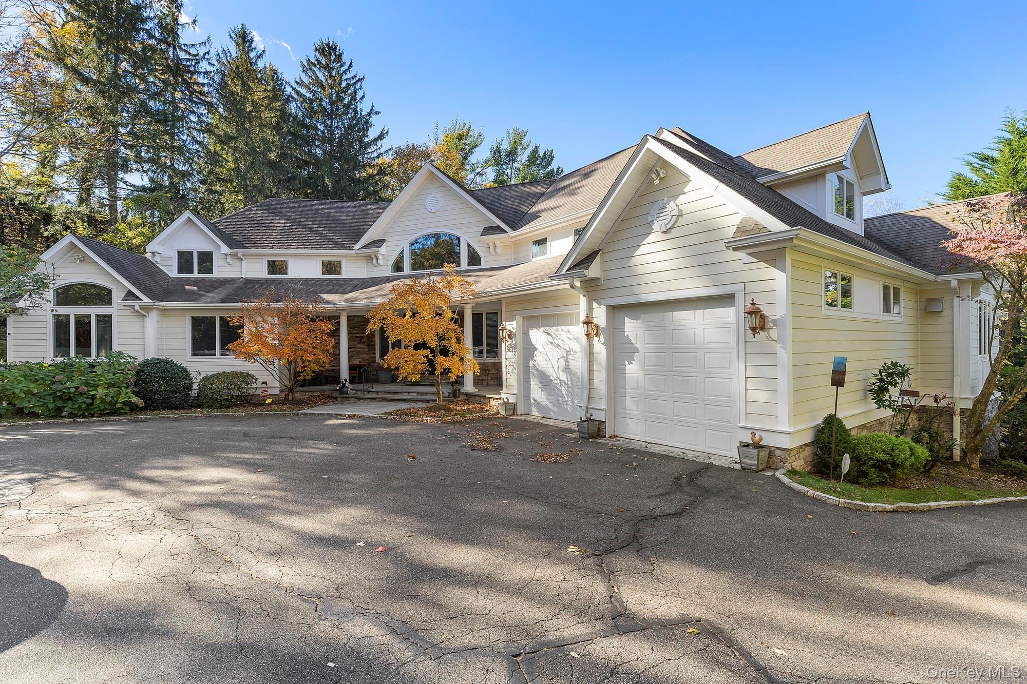 144 Round Swamp Road, Melville, NY 11747