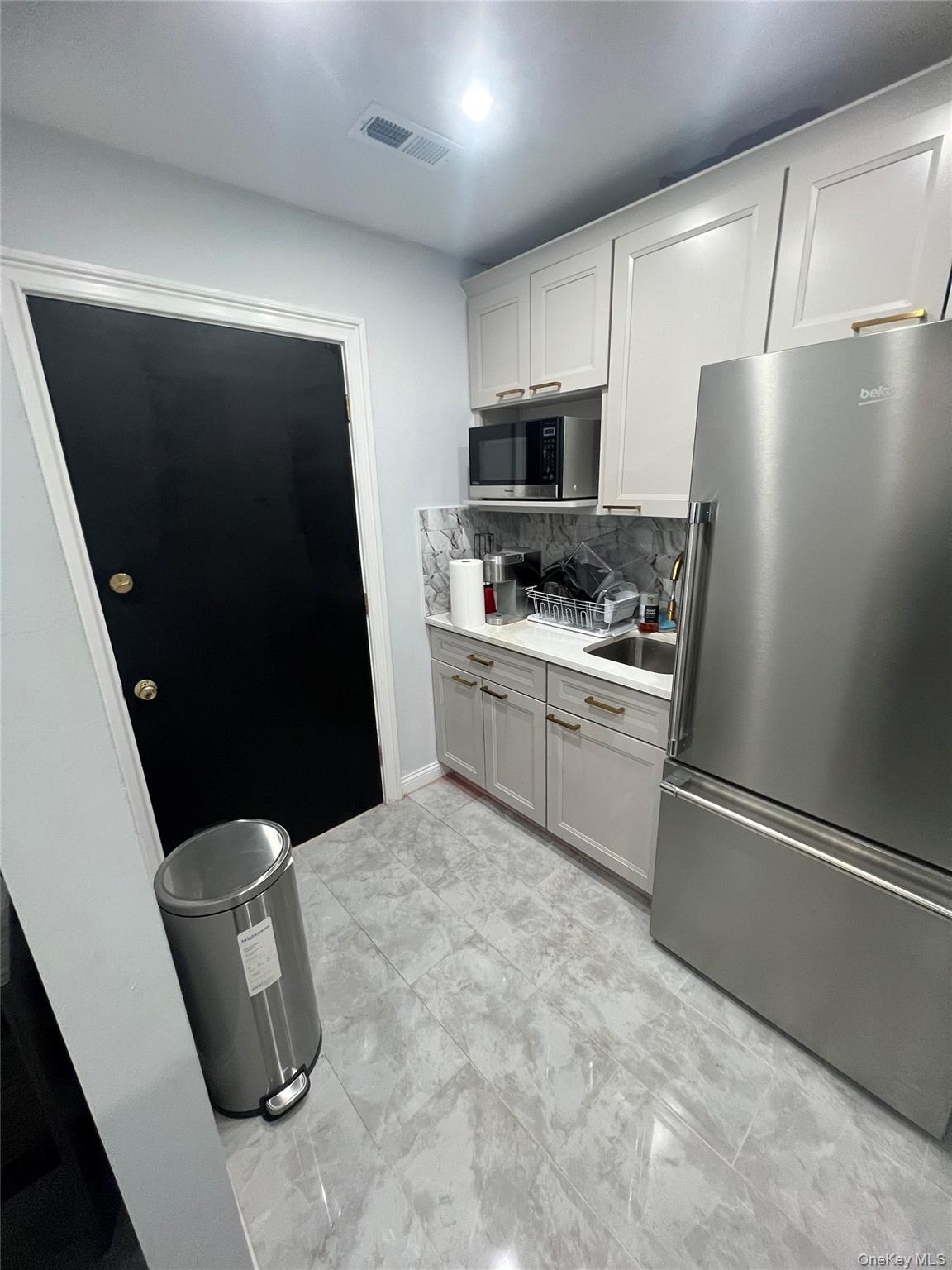 153 Stevens Avenue # #8, Mount Vernon, NY 10550