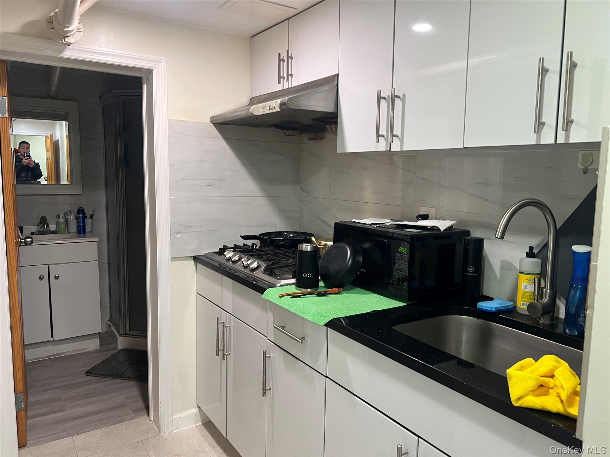 15108 33rd Road, Flushing, NY 11354