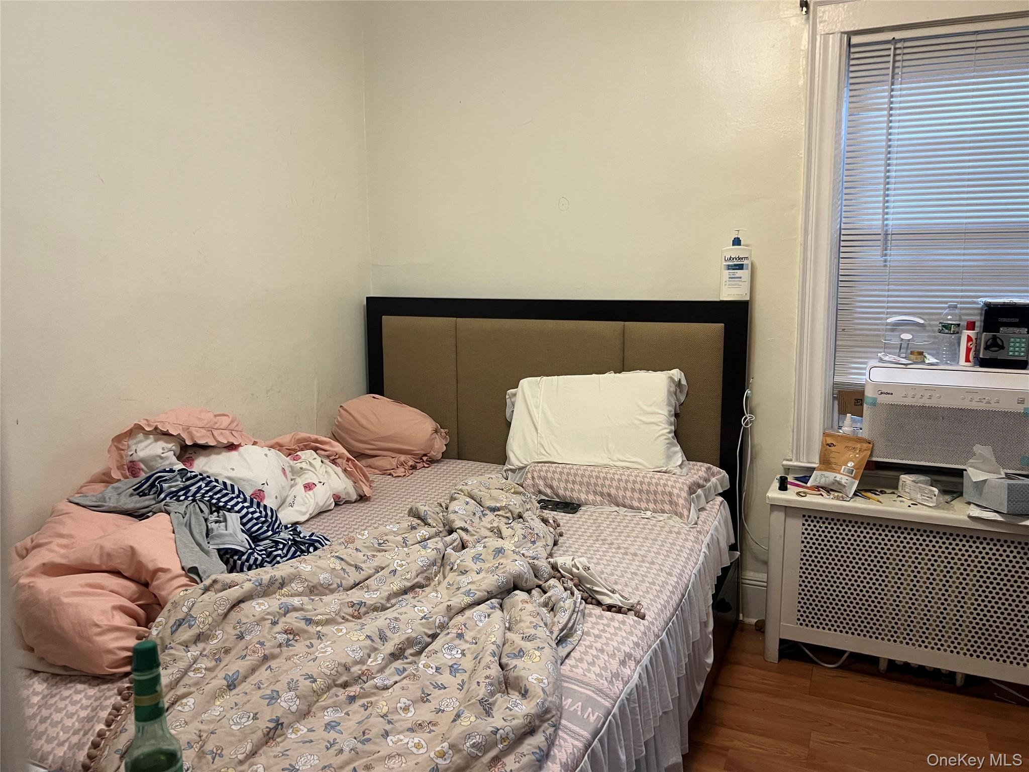 15108 33rd Road, Flushing, NY 11354