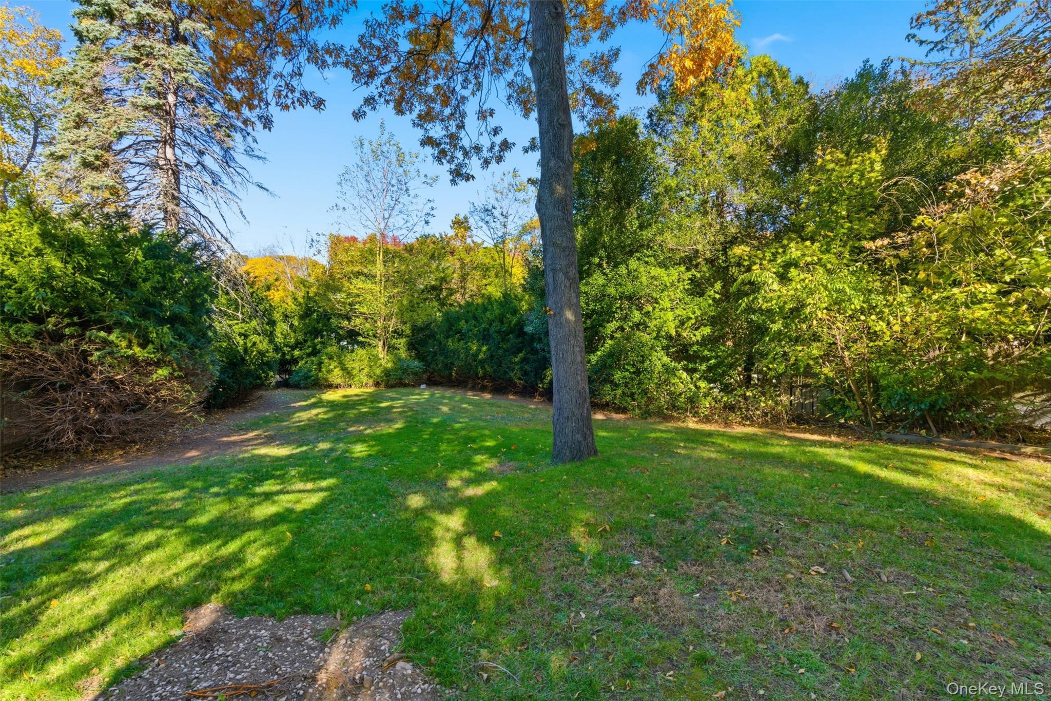 93 Birchwood Drive, Huntington Station, NY 11746