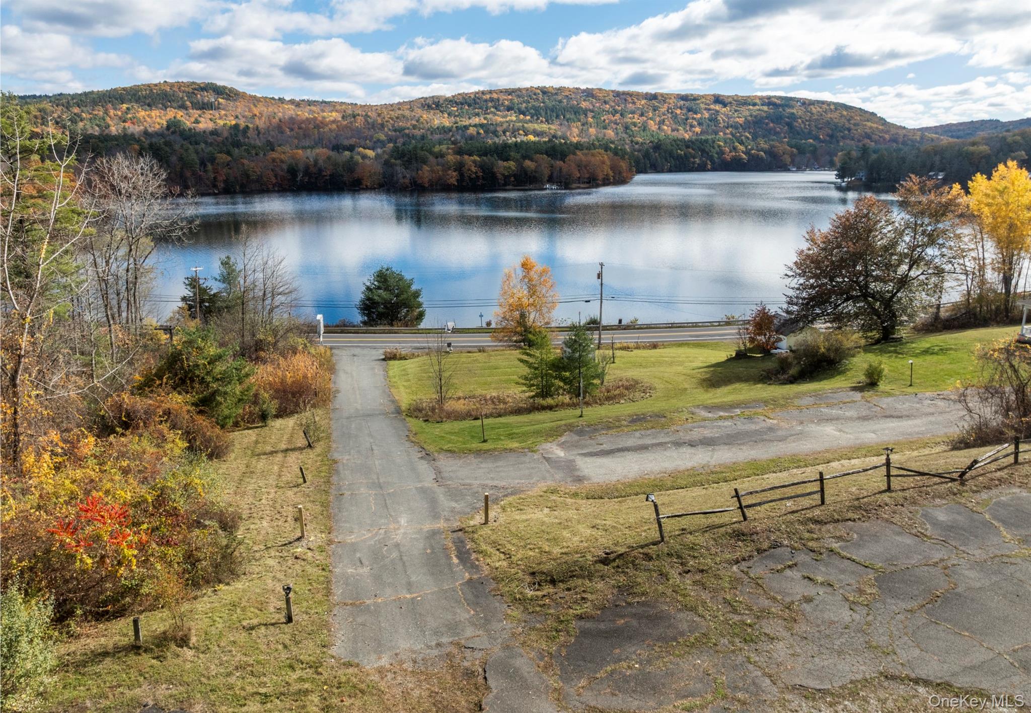 165 queechy lake drive, Canaan, NY 12029