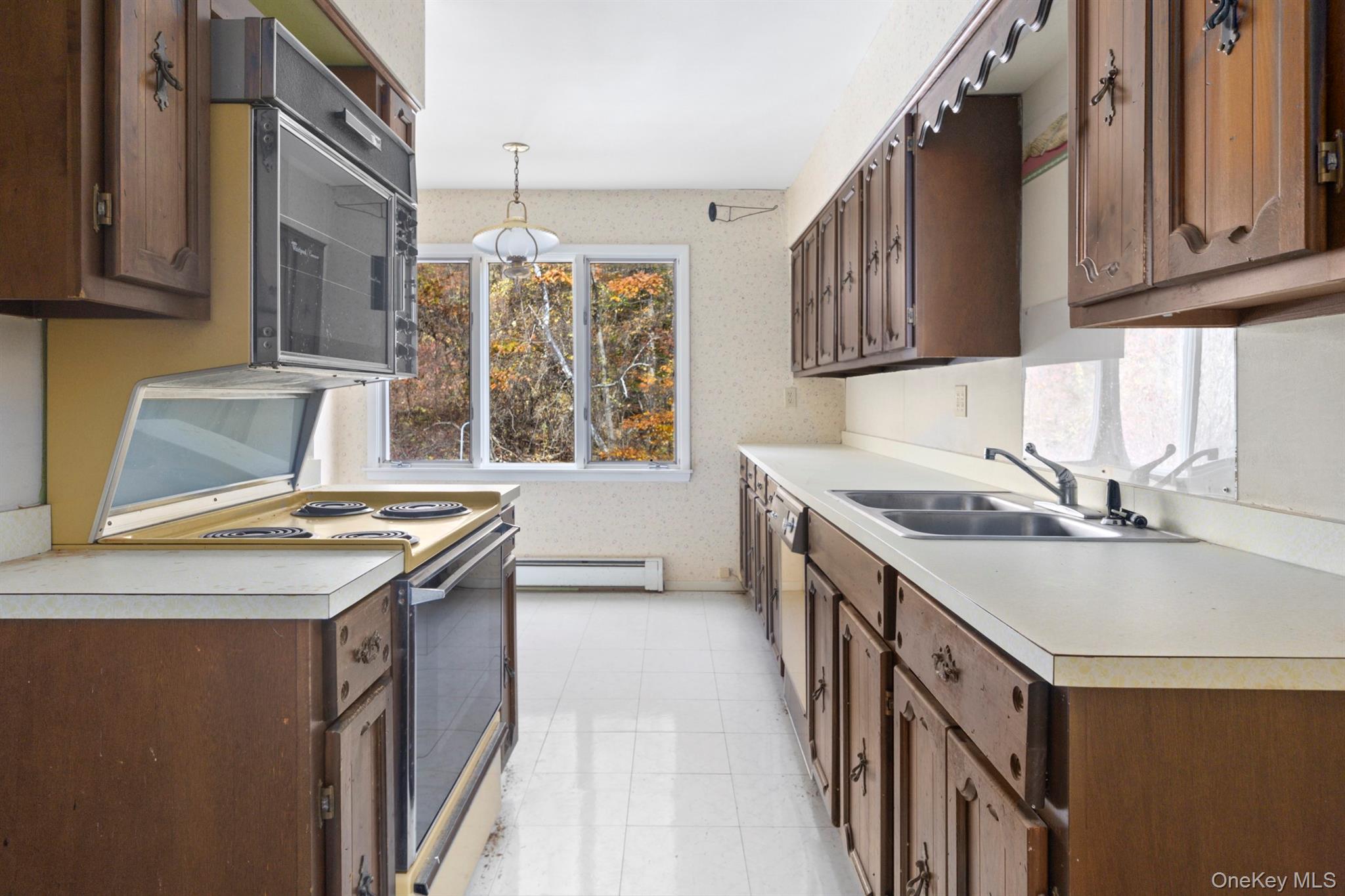 165 queechy lake drive, Canaan, NY 12029