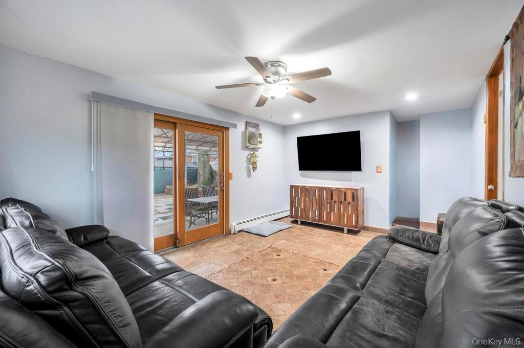 8303 261st Street, Floral Park, NY 11004