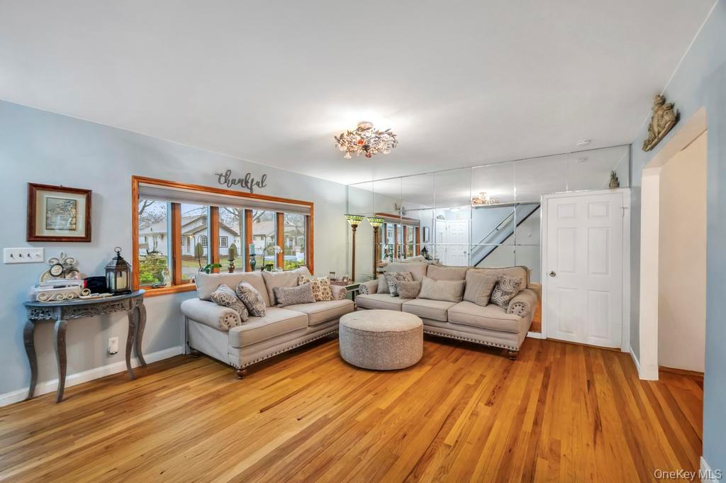 8303 261st Street, Floral Park, NY 11004