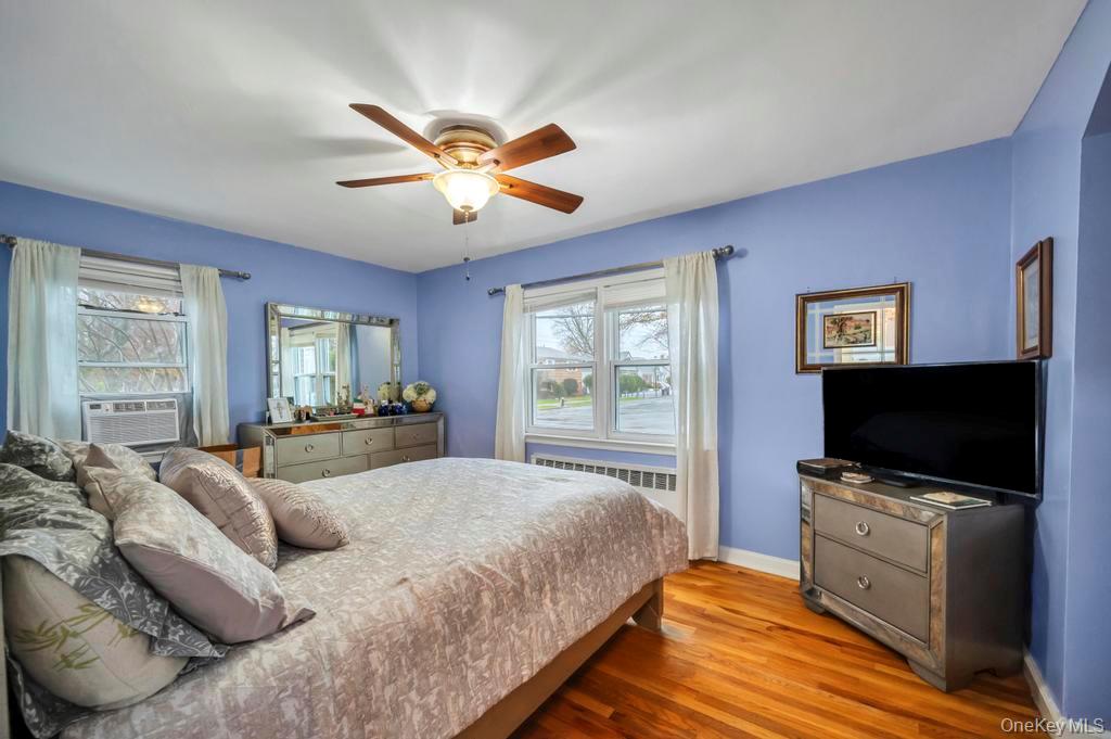 8303 261st Street, Floral Park, NY 11004