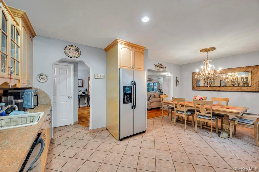 8303 261st Street, Floral Park, NY 11004