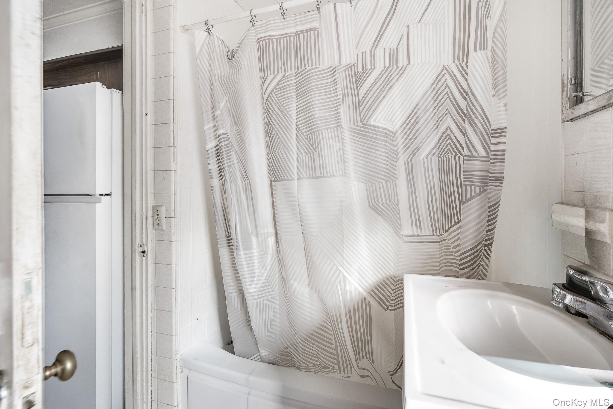 12 Parker Avenue, Poughkeepsie, NY 12601