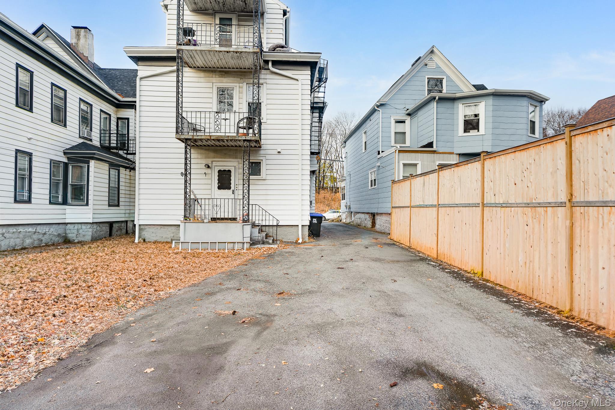 12 Parker Avenue, Poughkeepsie, NY 12601