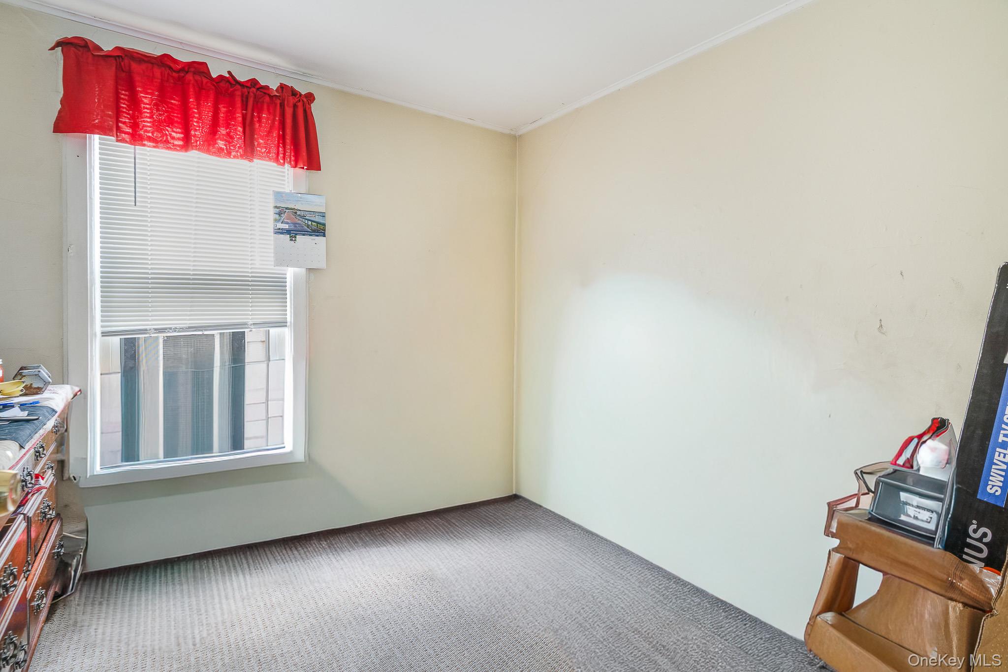 12 Parker Avenue, Poughkeepsie, NY 12601