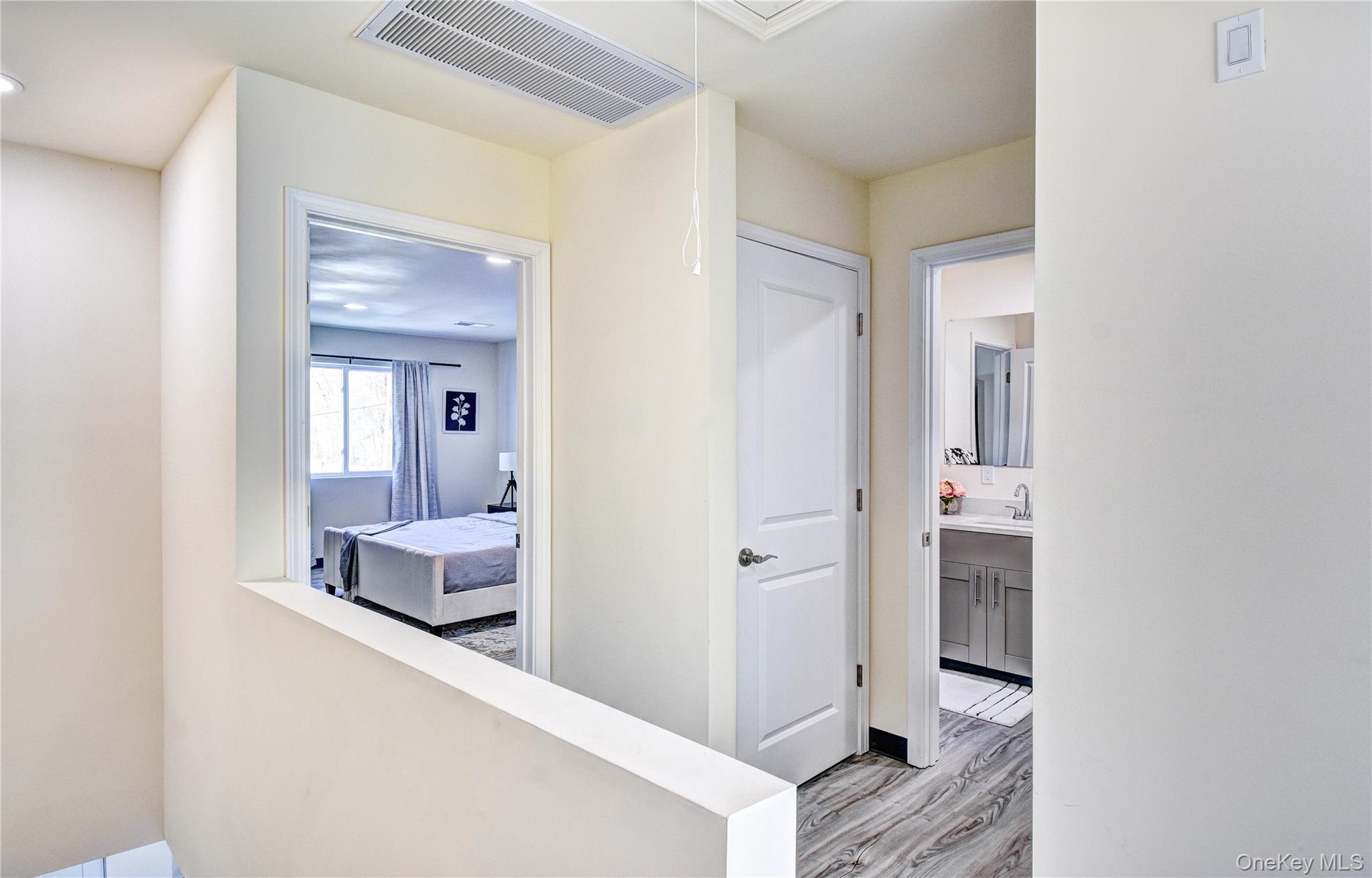 39 LEVY Place, Saugerties, NY 12477