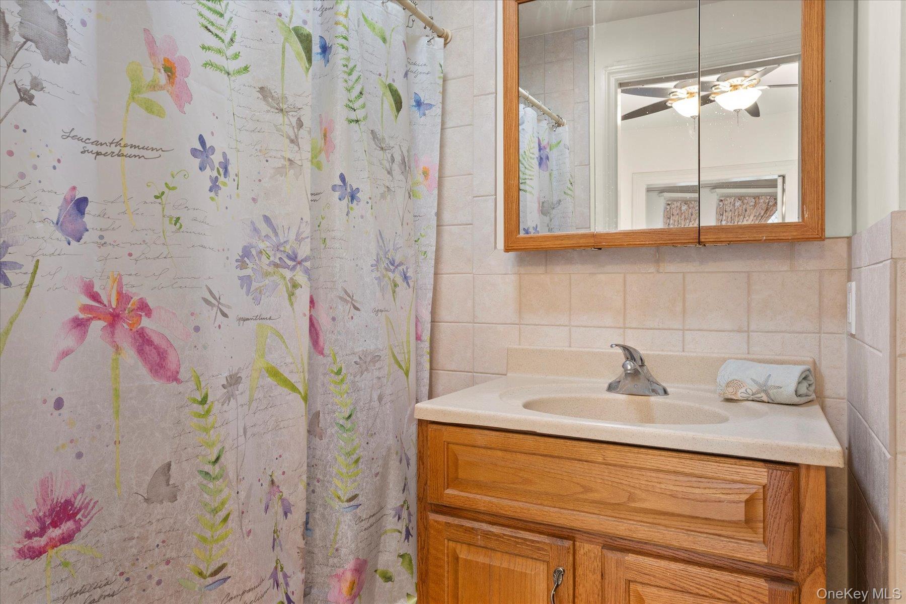 121 S Jamesport Avenue, South Jamesport, NY 11970