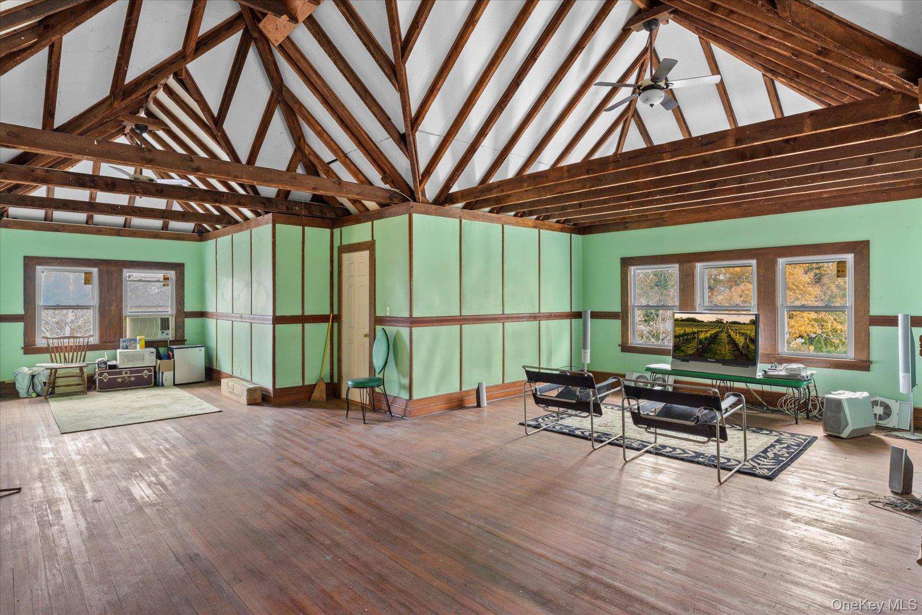 121 S Jamesport Avenue, South Jamesport, NY 11970