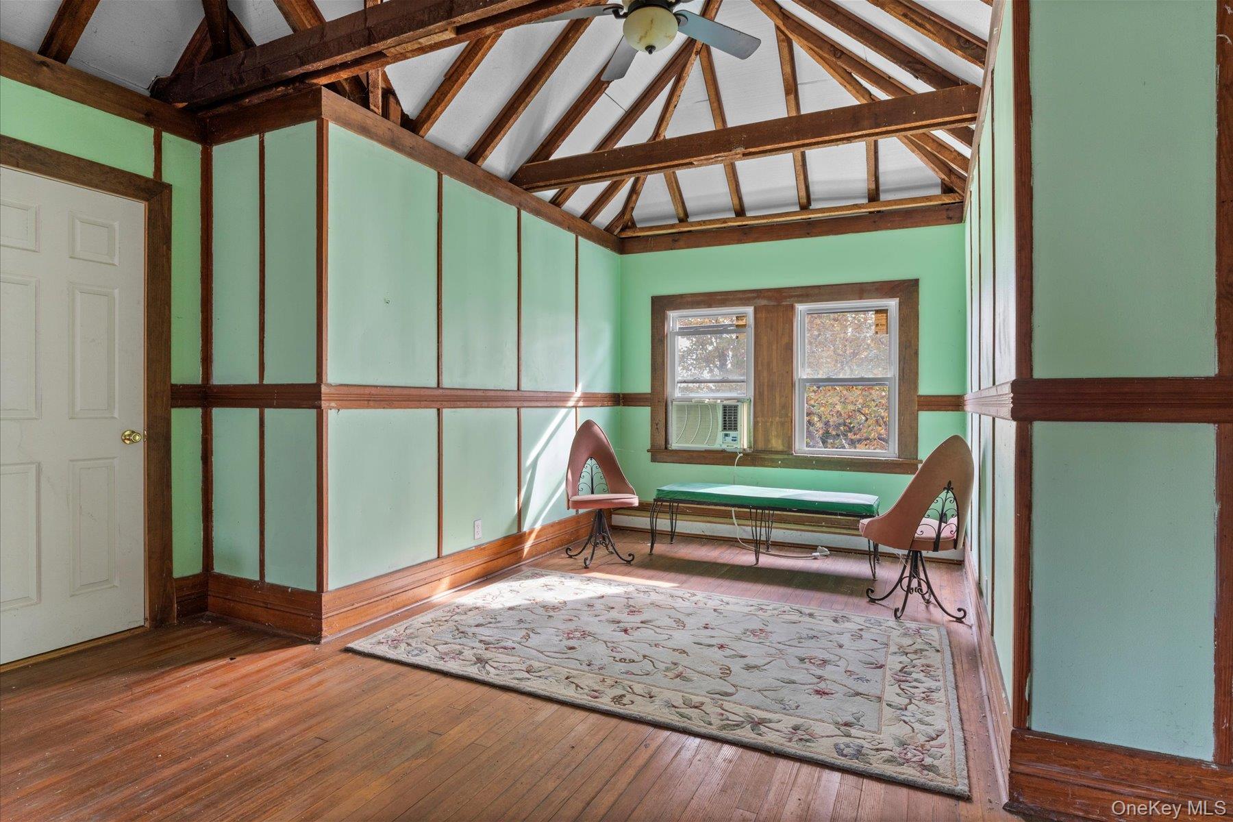 121 S Jamesport Avenue, South Jamesport, NY 11970