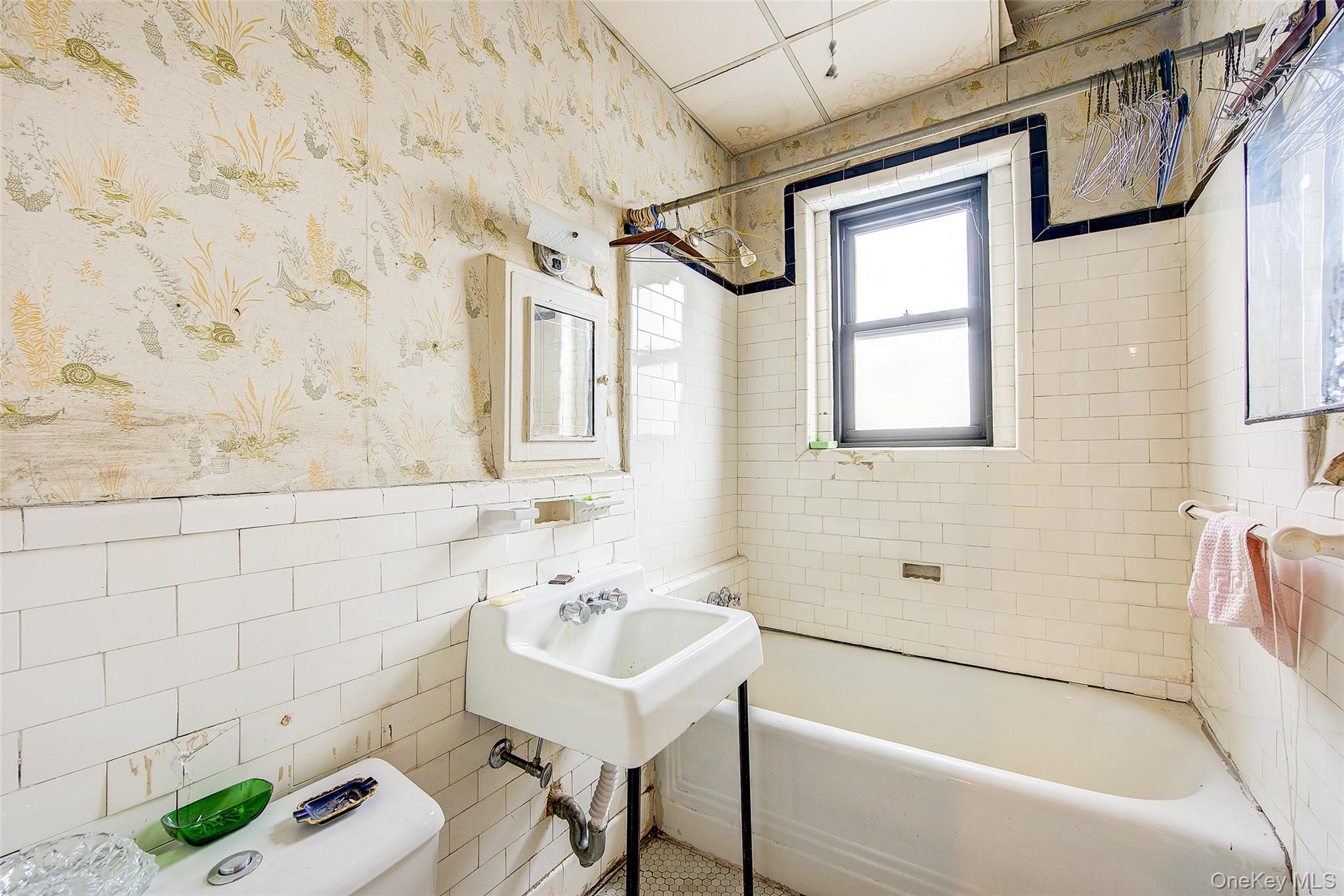 37-37 64th Street, Woodside, NY 11377